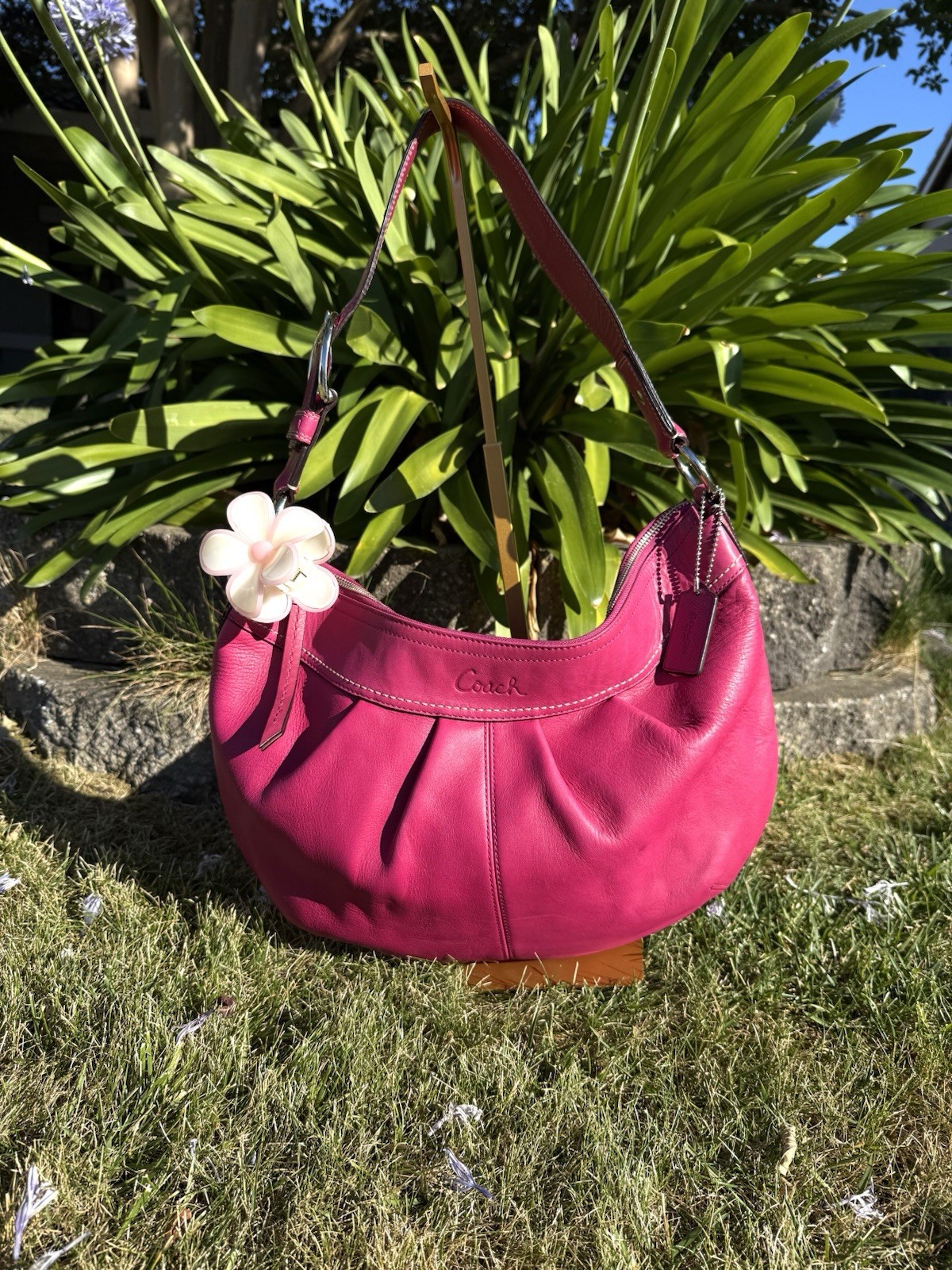 AUTHENTIC COACH-CRANBERRY PINK PLEATED NUBUCK LEATHER SHOULDER PURSE F13730