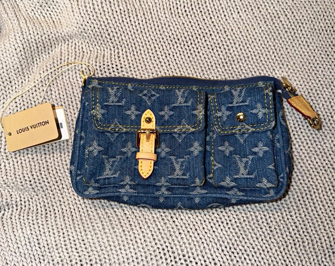 Louis Vuitton Pochette Accessoires Cargo – Monogram Denim (M27602)
