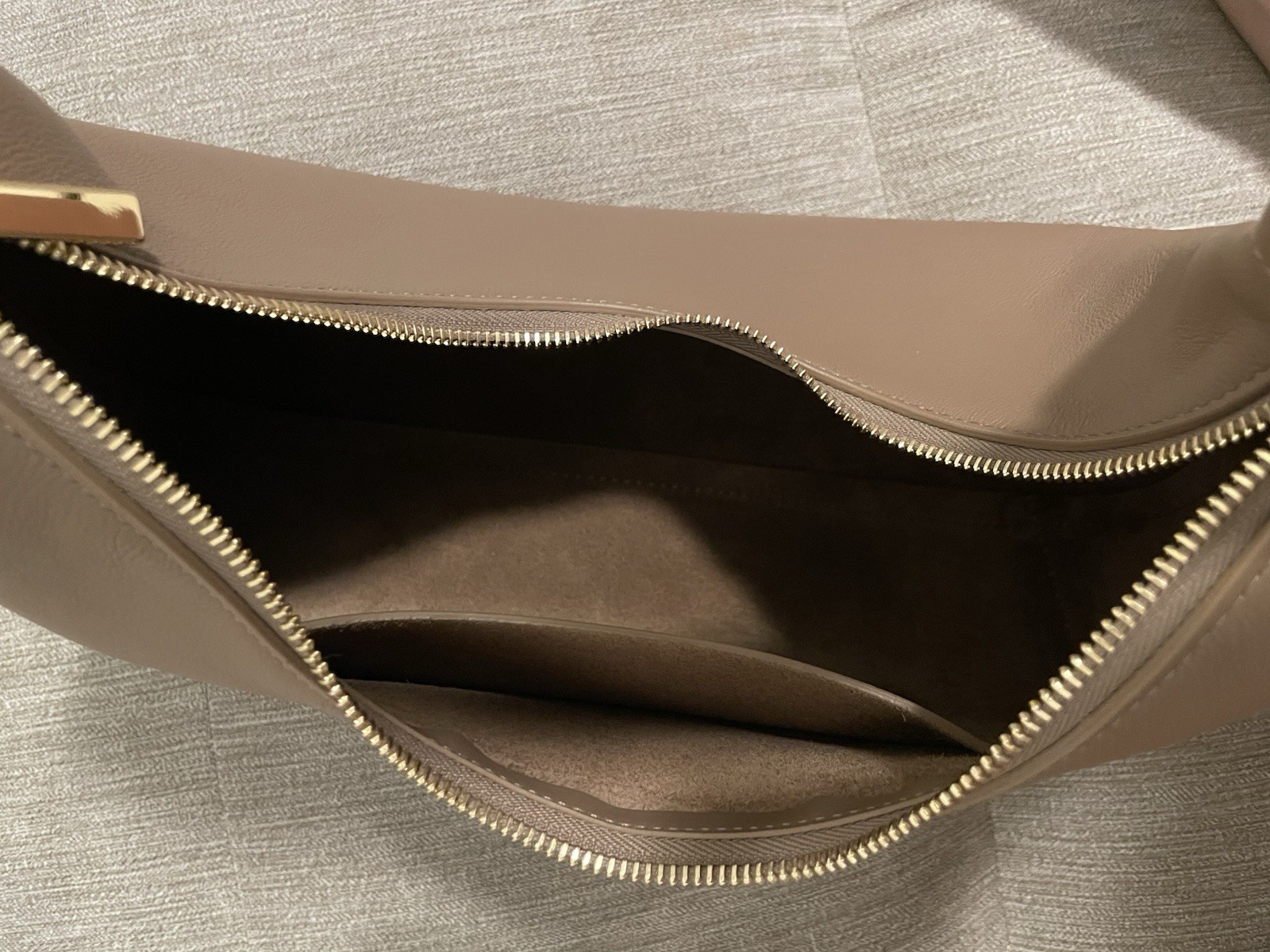 AUTH Mansur Gavriel Candy Baguette In Anise