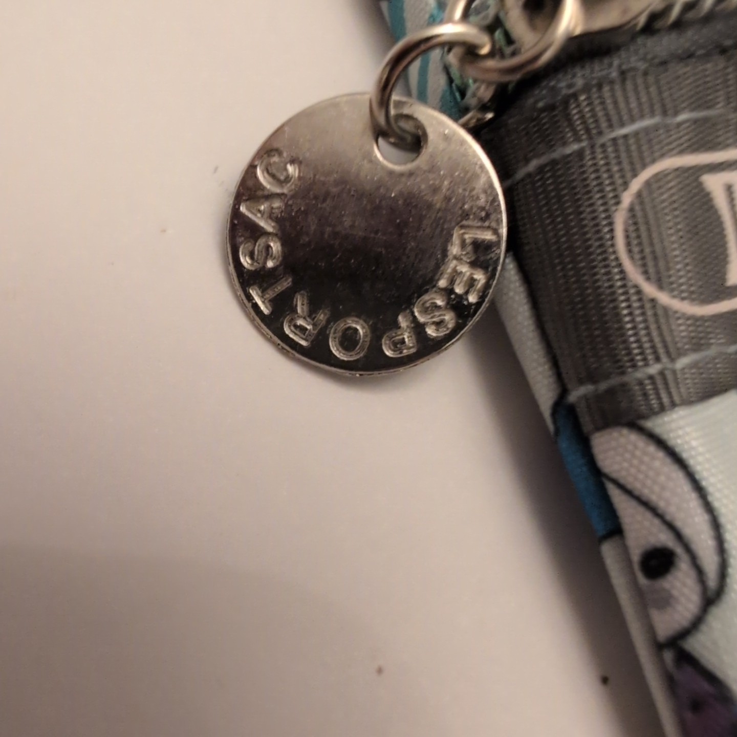 RARE LeSportsac Fifi Lapin Sweethearts 3 Zipper Writslet Blue And Gray