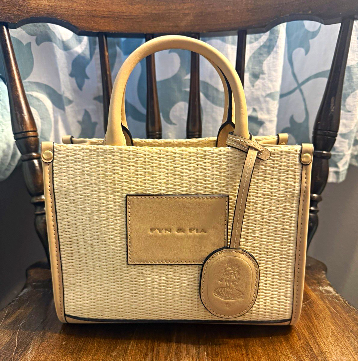 FYN & FIA Beige Top Handle Satchel Zip Bag w/ Detachable Strap, Dust Bag