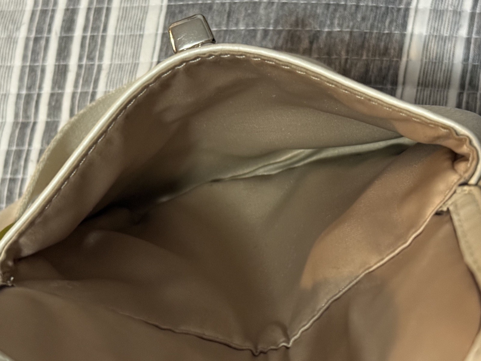 Coach Park Pebbled Leather Swingpack Small Crossbody Bag