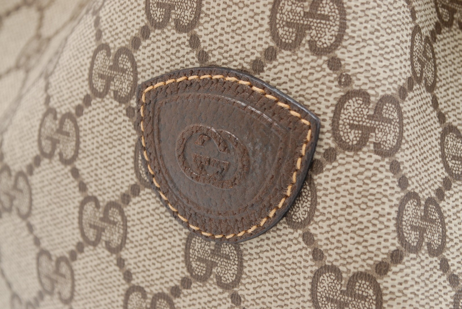 Gucci Vintage GG Supreme Web Stripe Drawstring Bucket Shoulder Bag Authentic