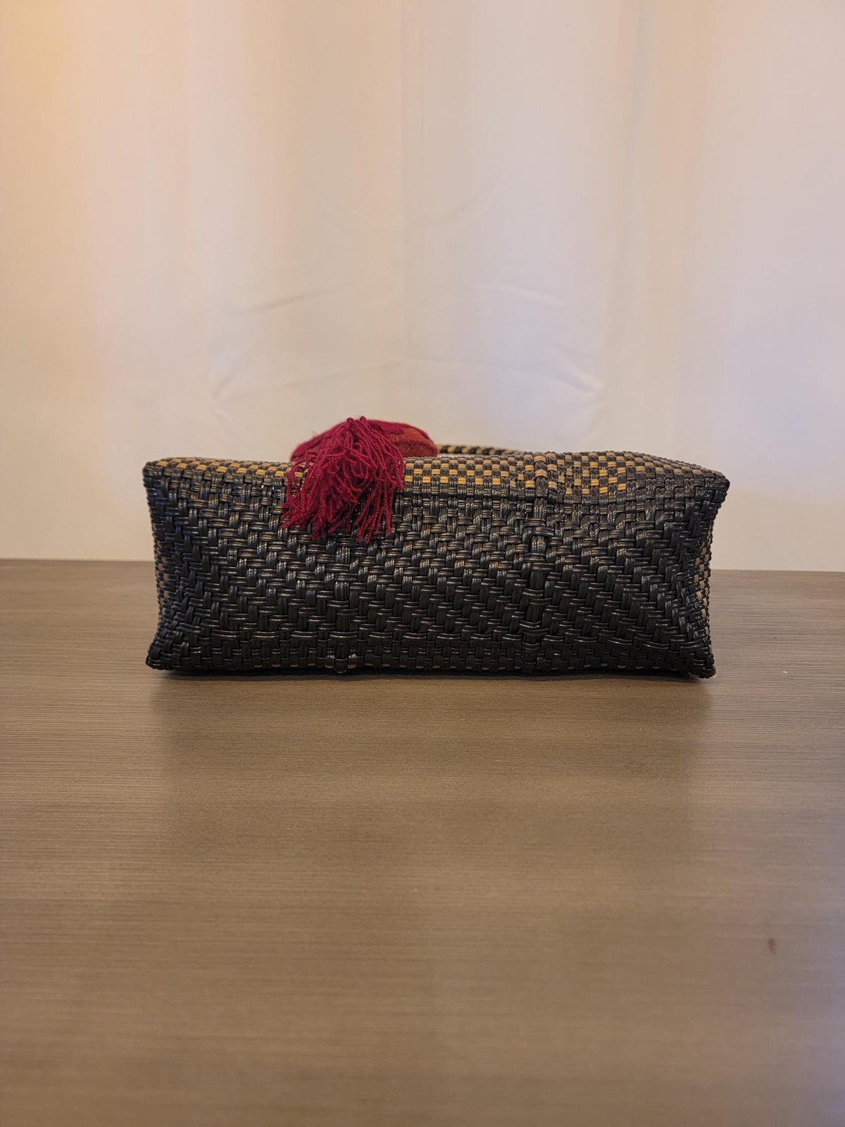 Mexican Handwoven Medium Recycled Plastic Beach Bag / Tote
