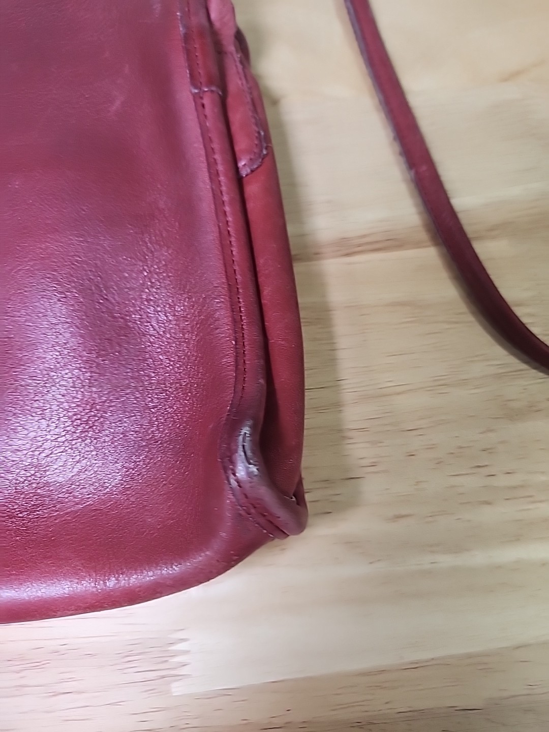 Vintage Coach USA Red Leather Scooter Crossbody Bag Flap Turn Lock Closure VGC
