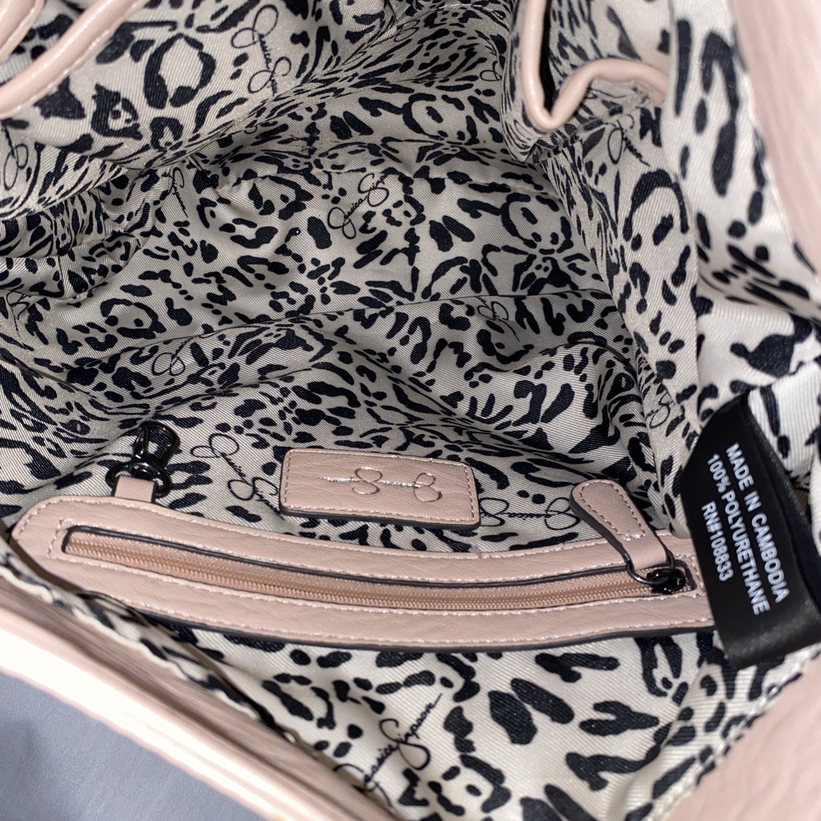 JESSICA SIMPSON CAMILE POWDER BLUSH Pink HANDBAG PURSE Crossbody Bucket Bag