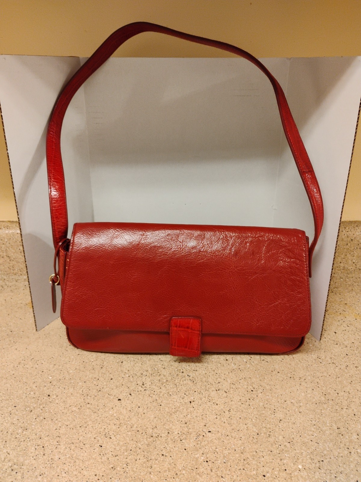 Vtg Rolfs Genuine Leather Shoulder Bag Sz M Red Classic Snap