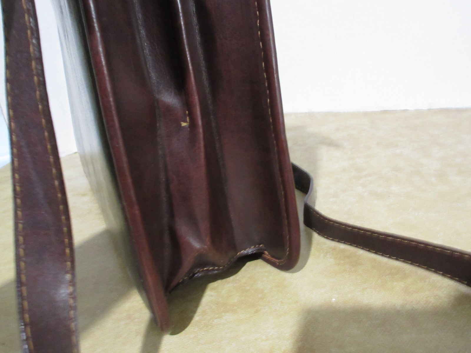 Victor Hugo Leather Document Case /Business Bag/ Snap Close w/Lock