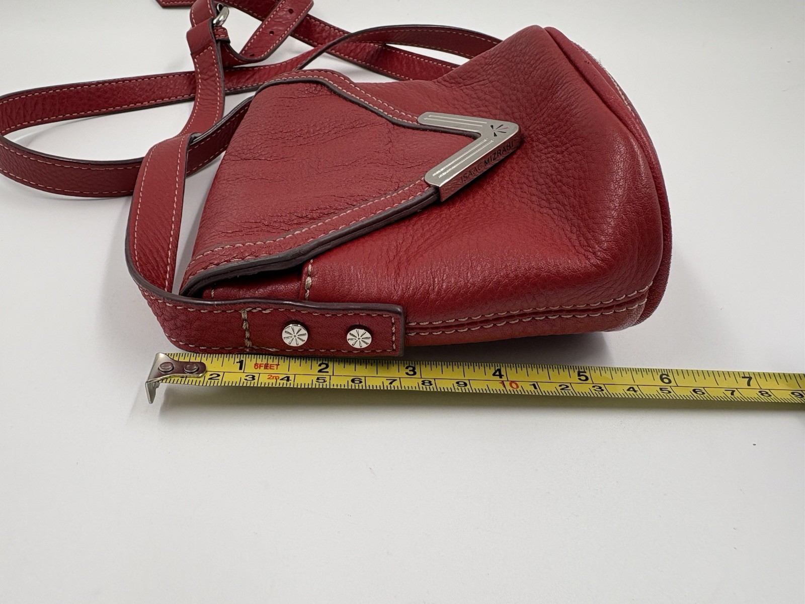 Isaac Mizrahi Live! Y2K Red Pebbled Leather Crossbody Bag Silver V-Clip Chevron