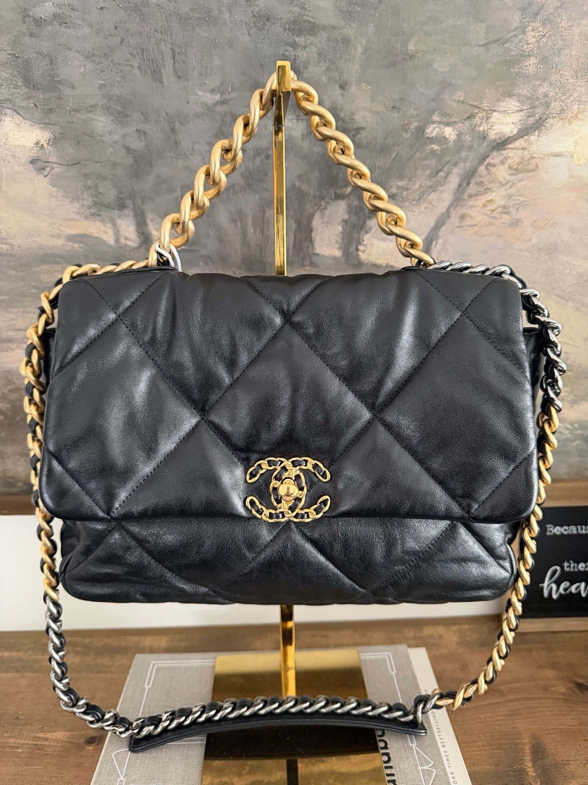 CHANEL 19 Medium Black Quilted CC Turn Lock