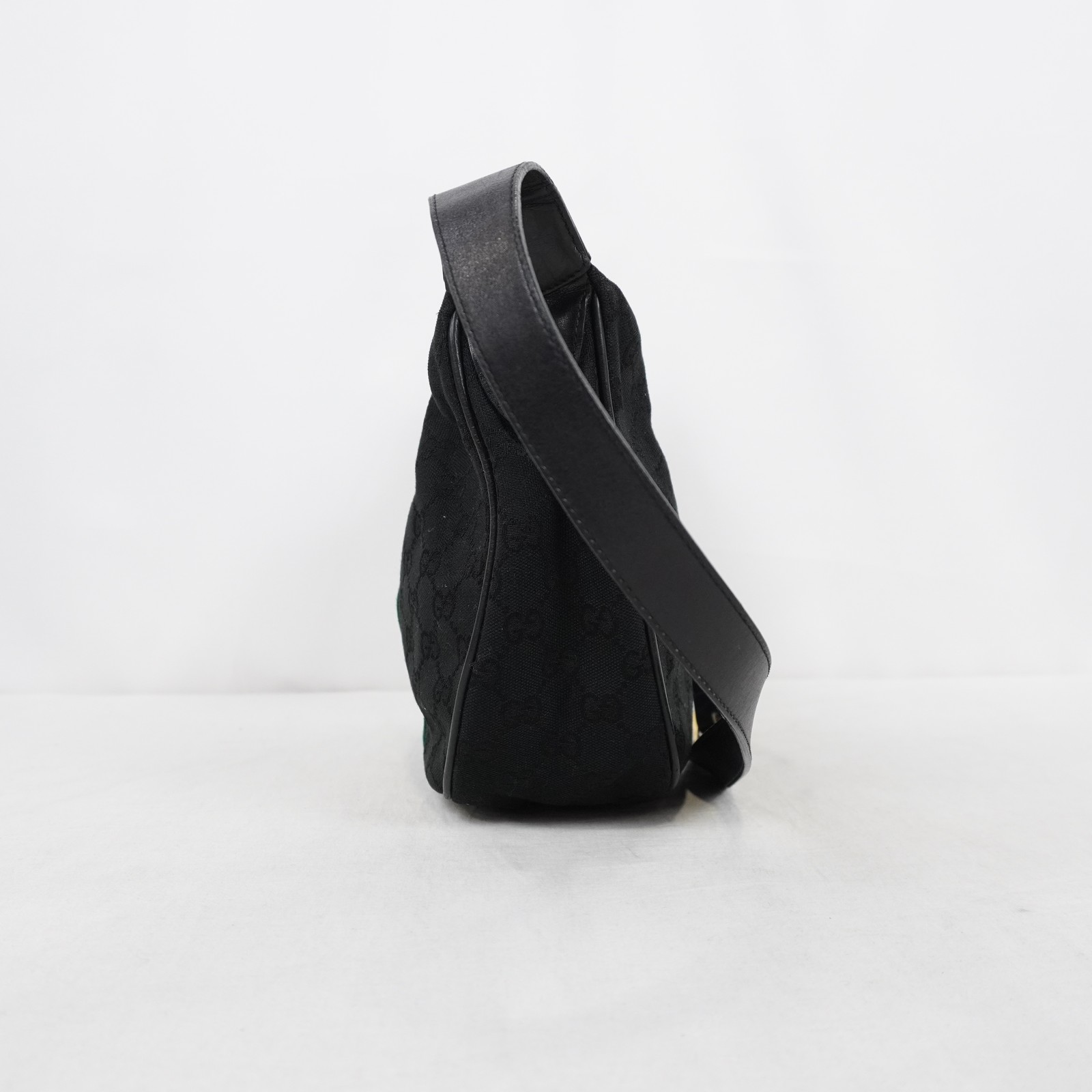 Gucci Vintage GG Canvas And Leather Shoulder Bag In Black With Web Stripe
