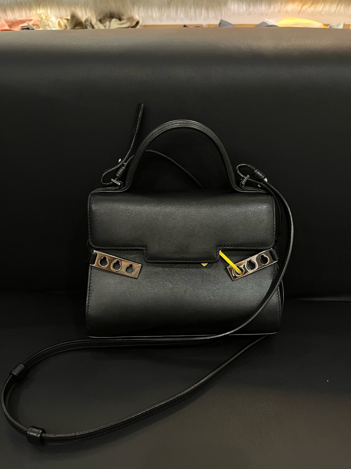 Delvaux Pre-Owned Authentic Crossbody Bag Black 21cm Free Tracked Shipping