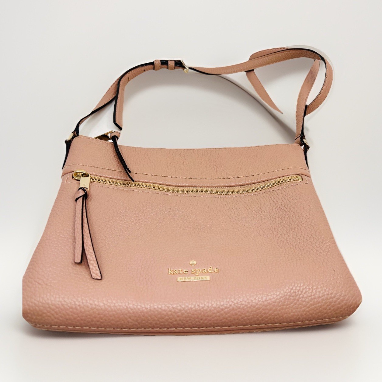 kate spade- Jackson Street- Gabriele- Leather Crossbody- Ginger Tea- Pink EUC