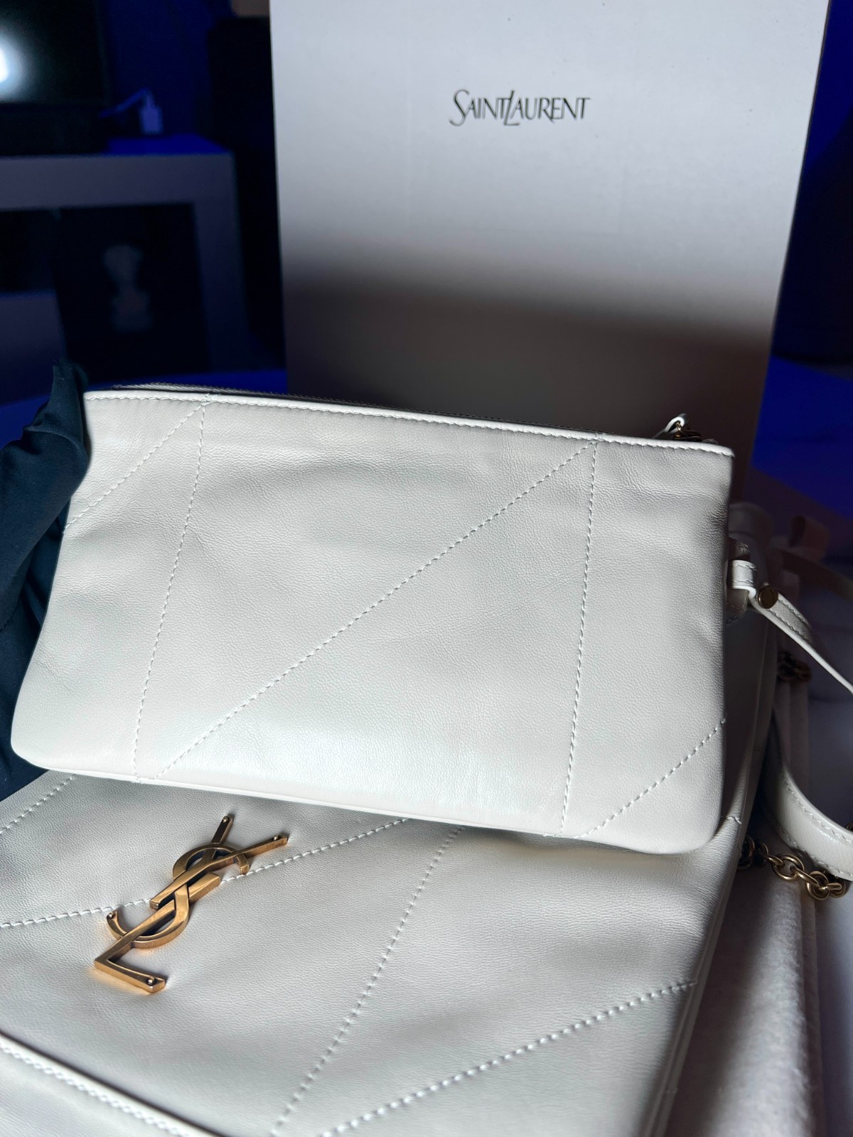 Saint Laurent YSL JAMIE POCHON in lambskin Blanc Vintage Color Way