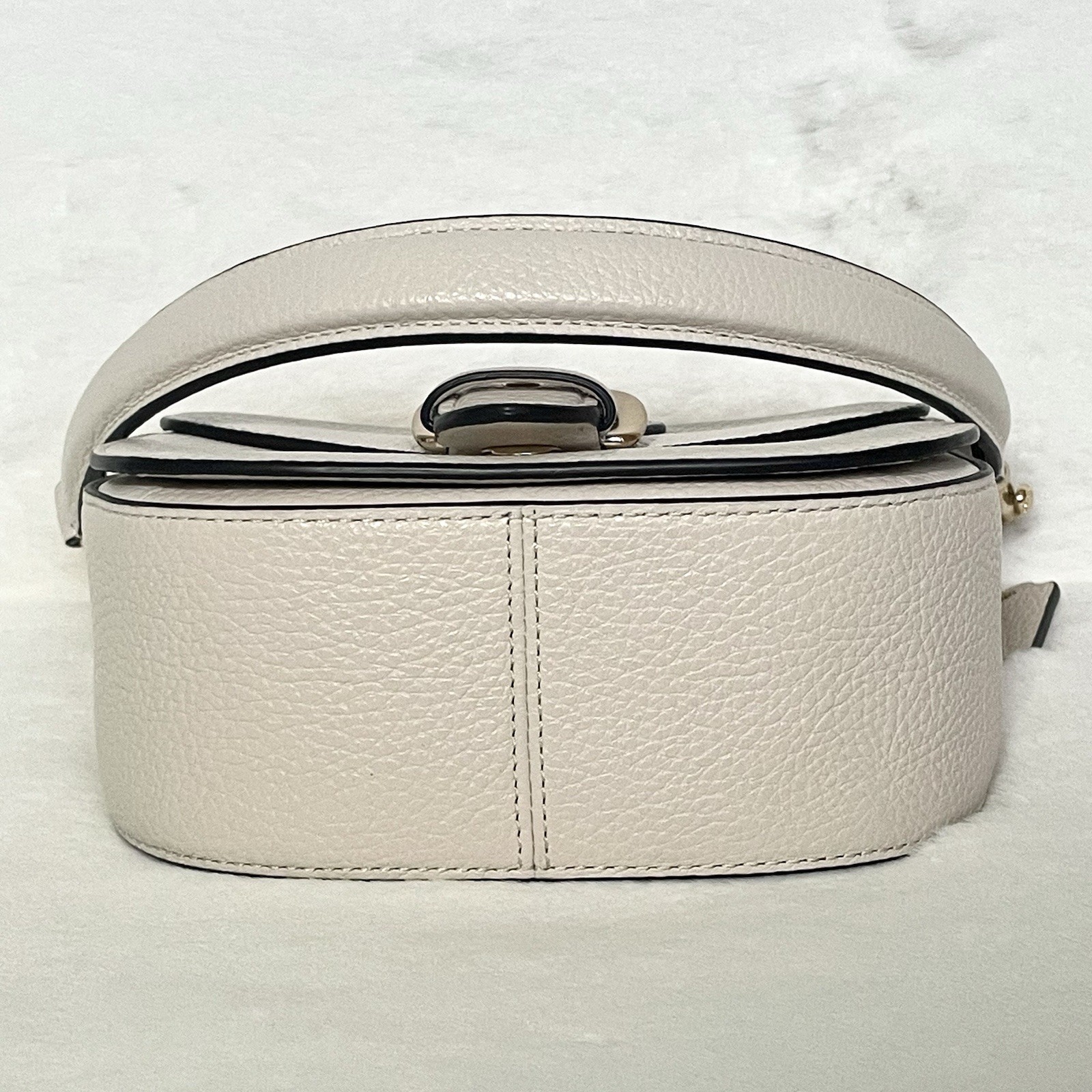NWT Coach Kleo Shoulder Bag 17 C5685