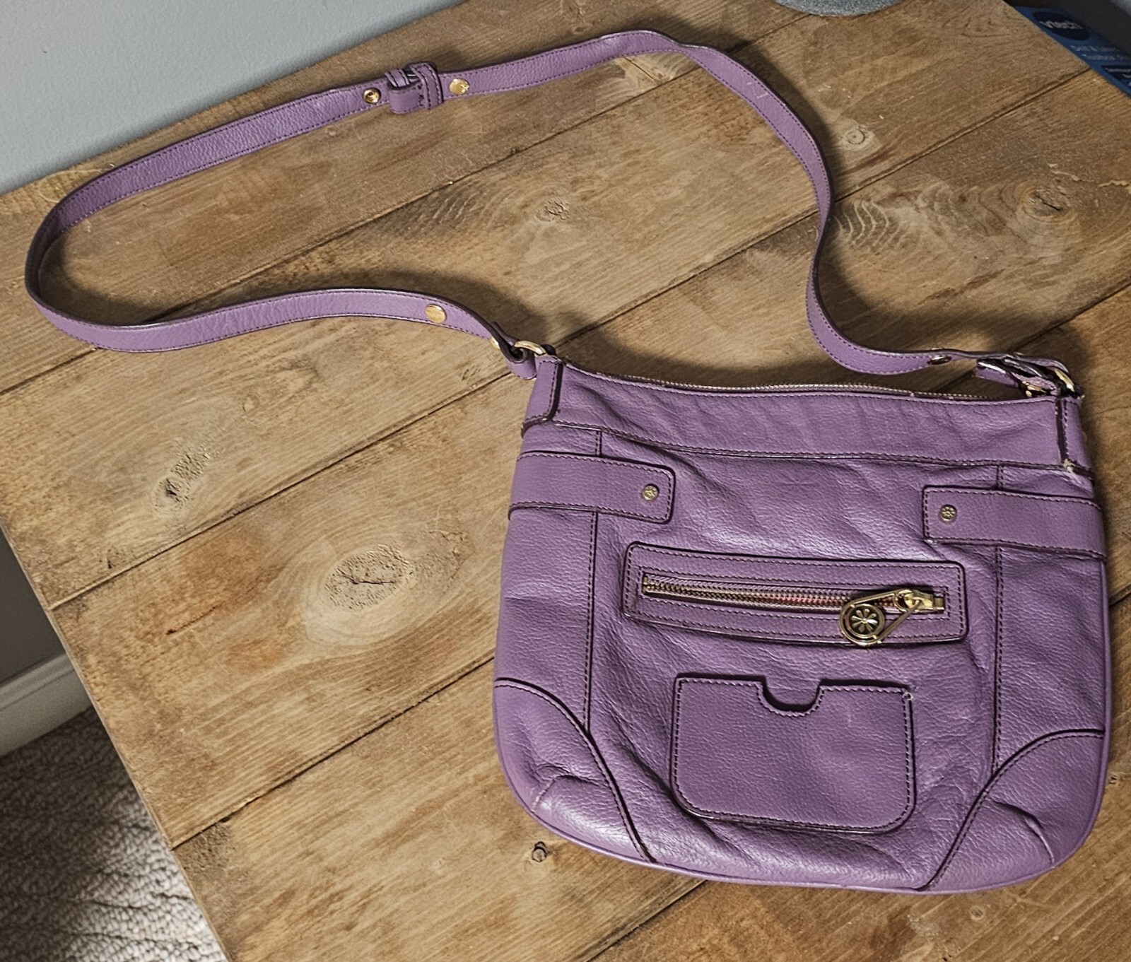 Issac Mizrahi Purple Leather Crossbody Shoulder Purse Bag Lavender 11x10x.5