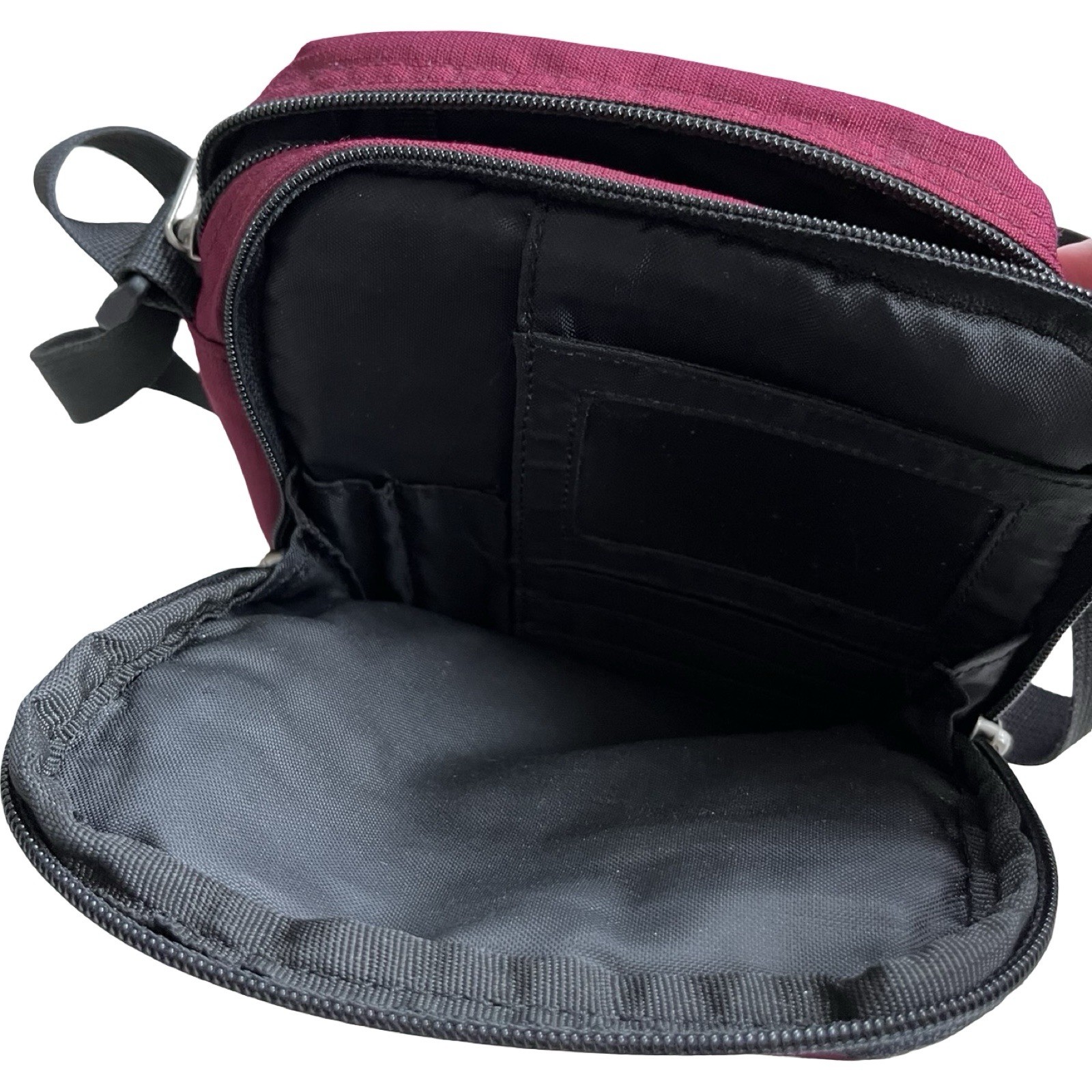 Eddie Bauer Crossbody Bag Clip Closure Hiking Traveling Security Bag 9×7”
