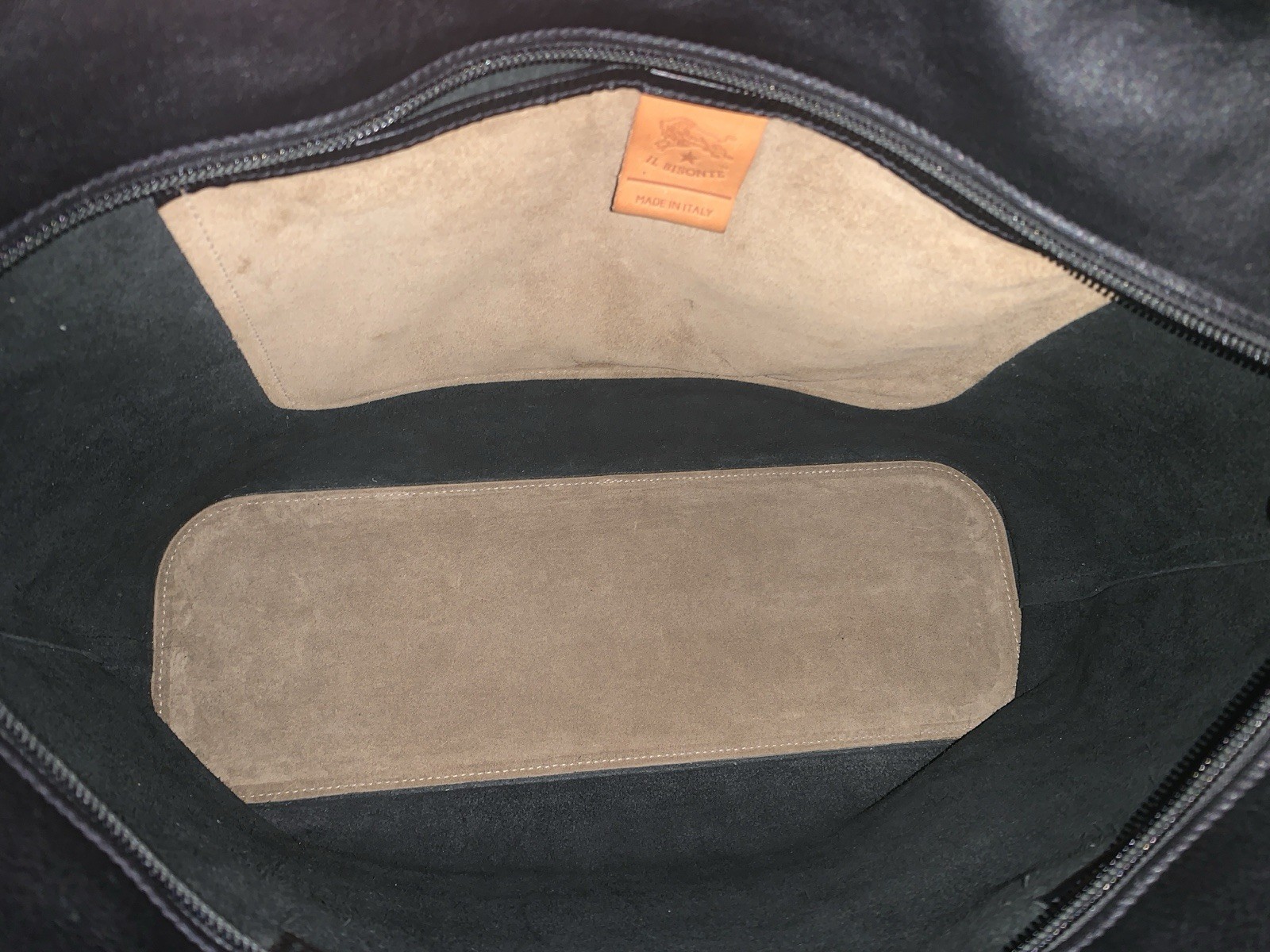 Il Bisonte Italian Black Leather Shopping Tote, Zipper Closure, Suede Interior