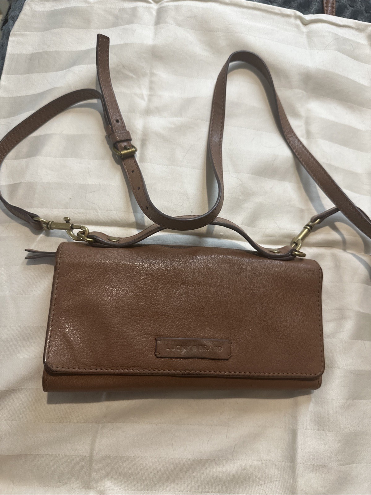 VTG LUCKY BRAND Brown Leather Wallet Crossbody Small Purse Bag Detachable Strap