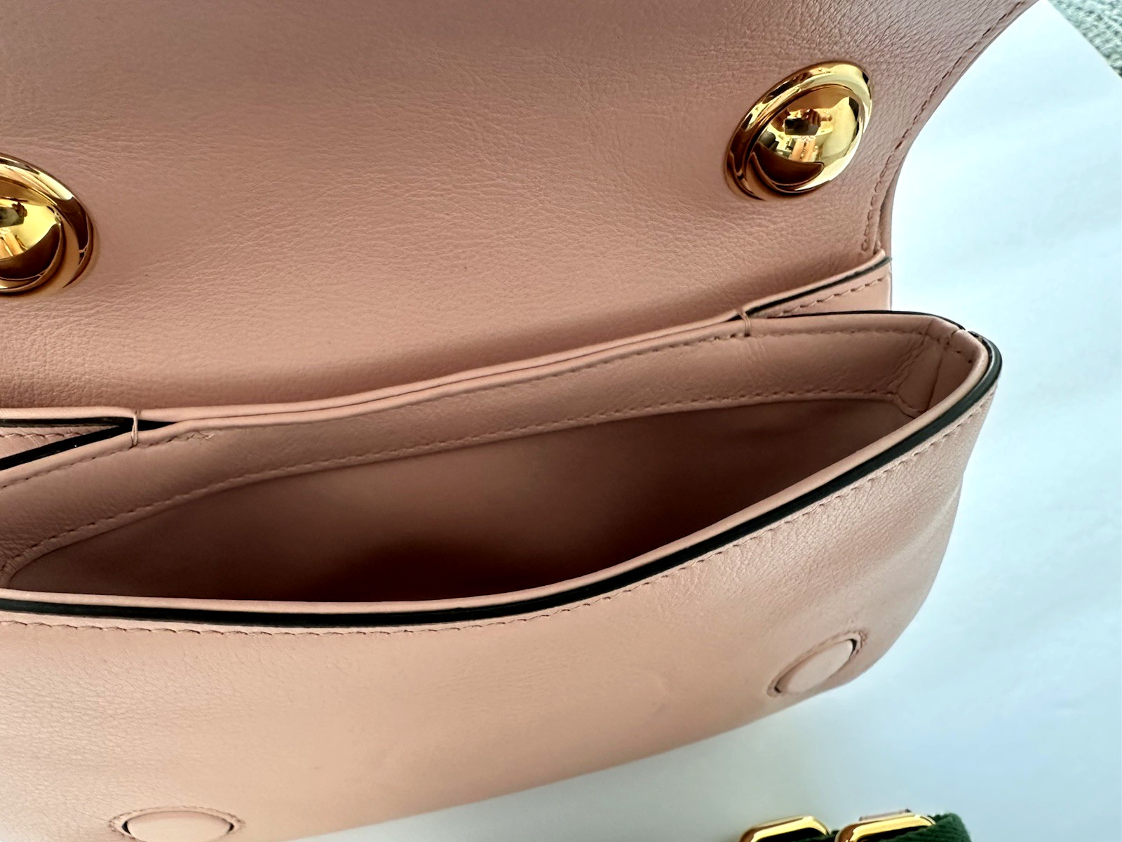 $3,200 Gucci Blondie pink Leather Crossbody Bag Come W 2 straps 698643 Full Set