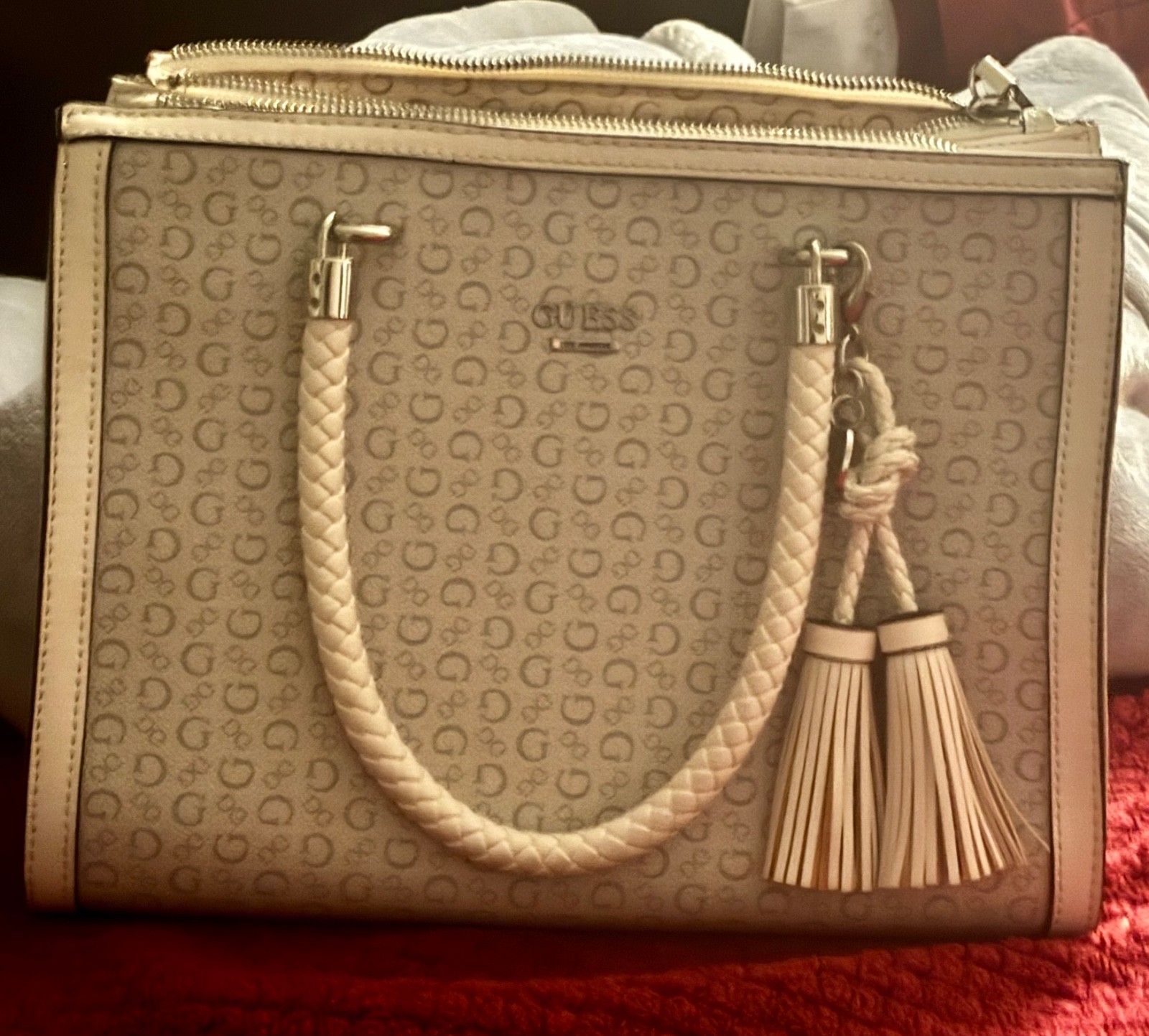 guess purses and handbags