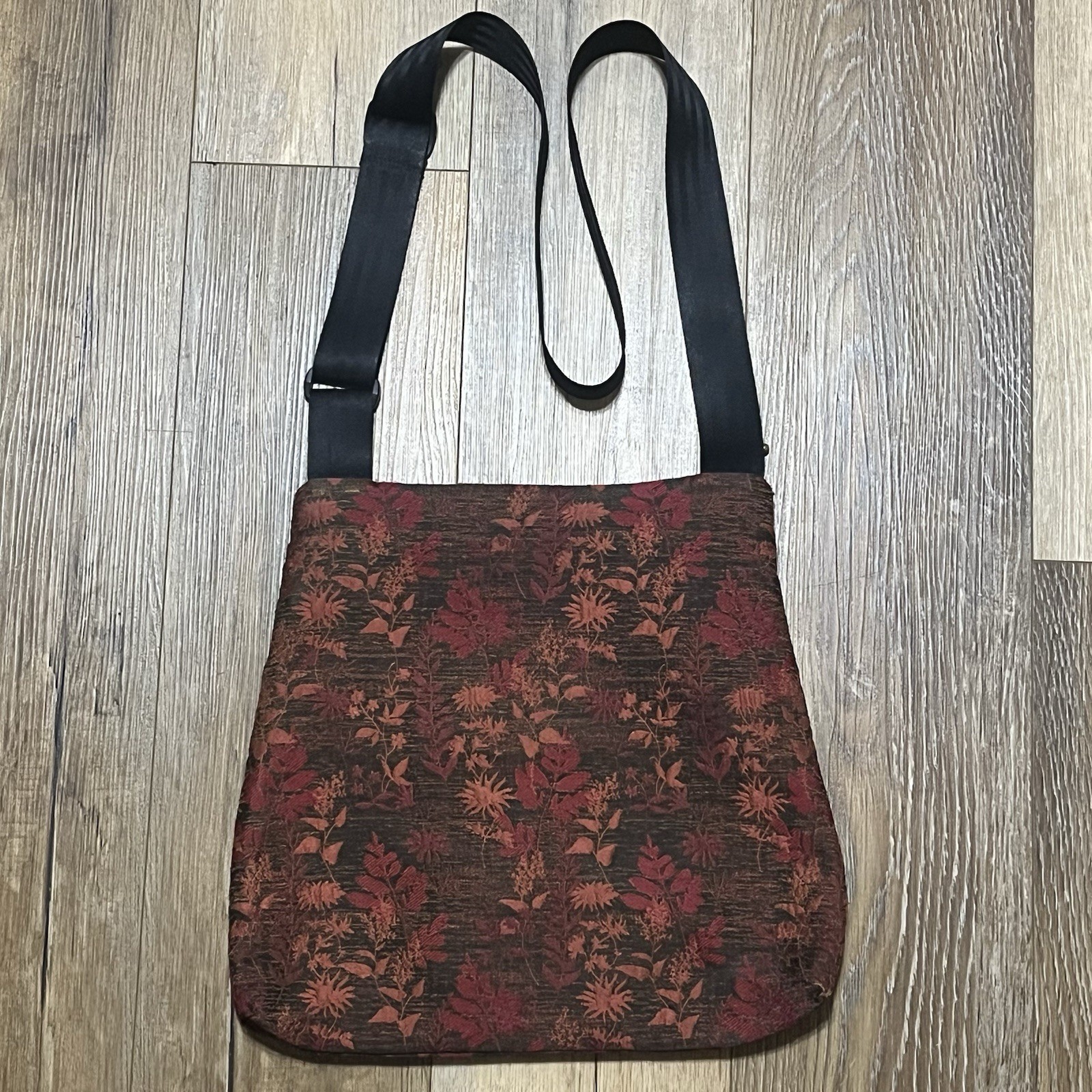 Maruca Crossbody Jacquard Tapestry Bag Lg Floral Red Boulder Colorado Handmade