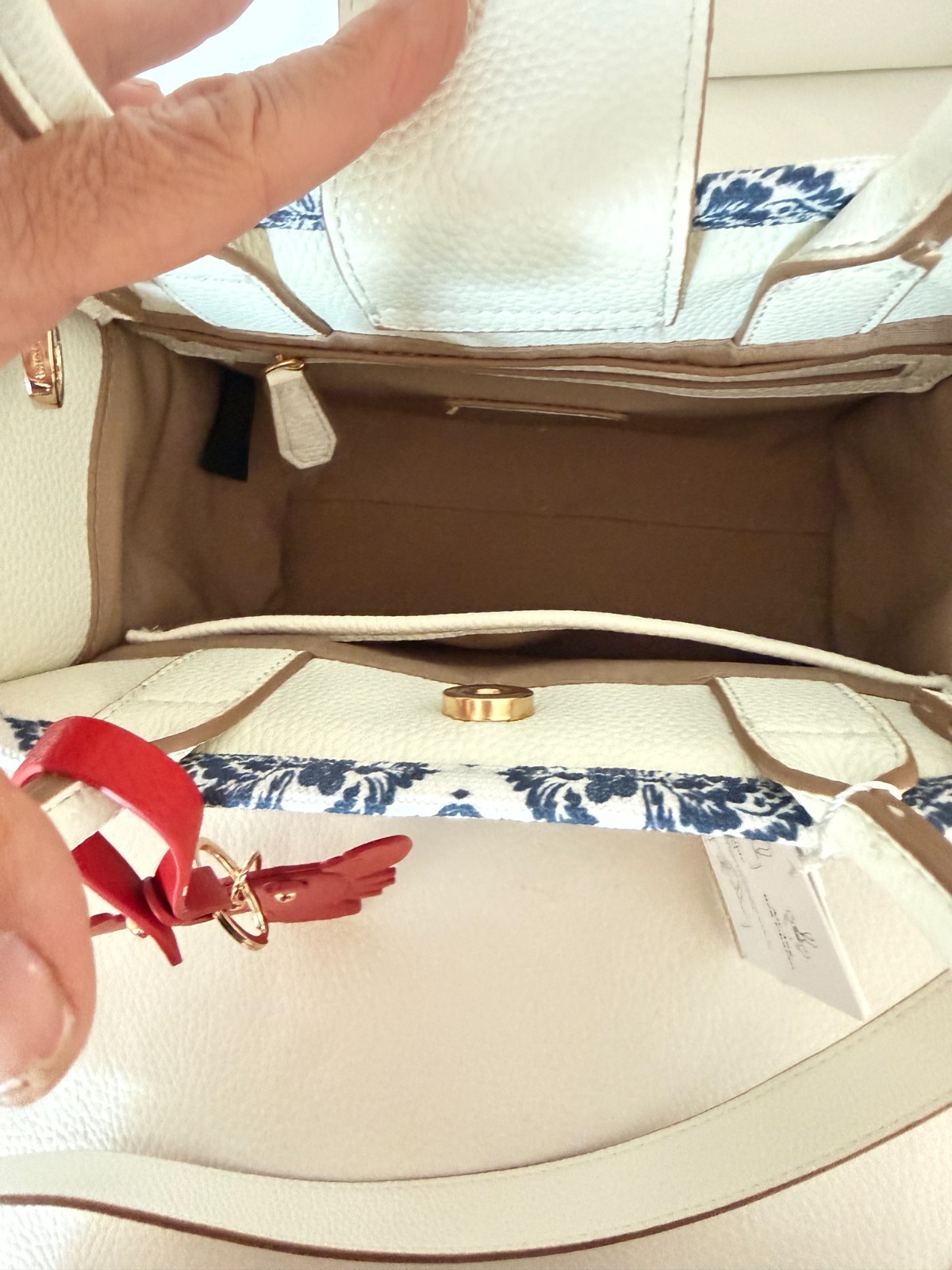 NWT NANETTE LEPORE CHERIE SATCHEL CROSSBODY BAG FLORAL TILE W AIR TAG CHARM
