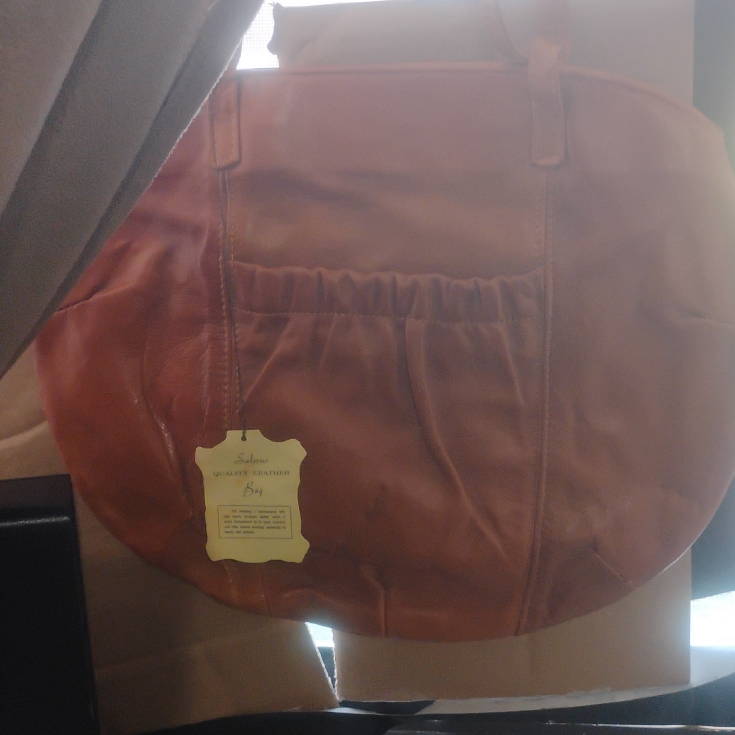 Saldos Women’s Brown Crescent Shoulder Bag w/ Hang Tag, Stitching, Solid