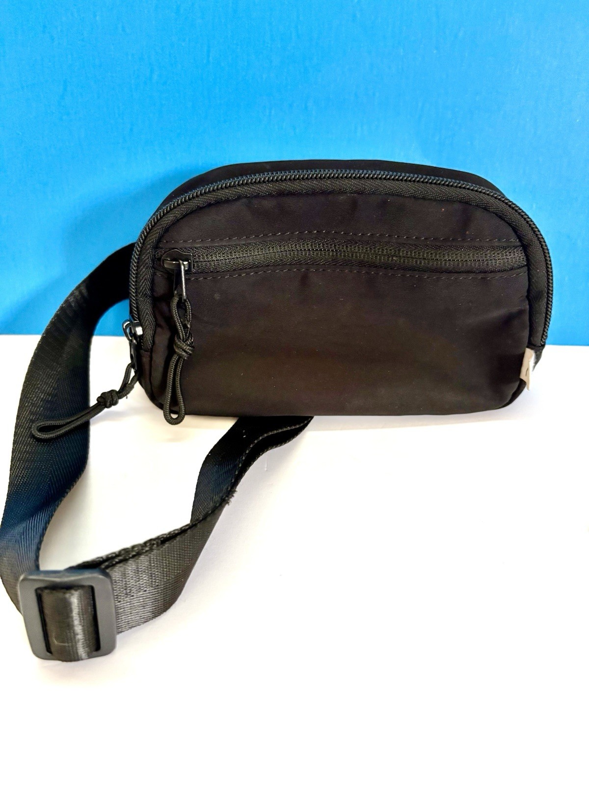 Trendy Black Belt Bag/Crossbody Adj Belt Bag Approx 8×5 Good Condition Polyester