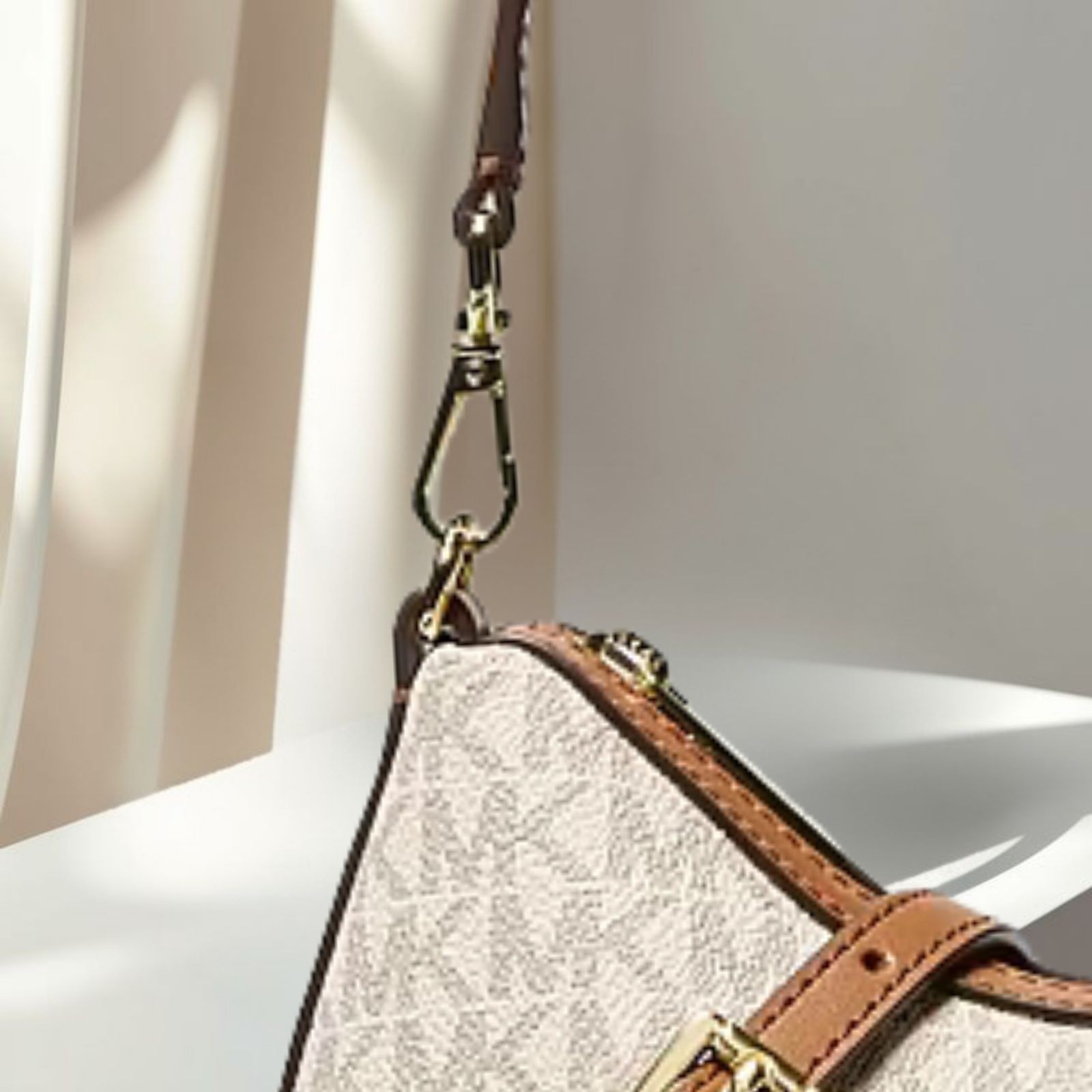 Michael Kors Sammy Small MK Logo Convertible Crossbody Purse Bag Vanilla Handbag