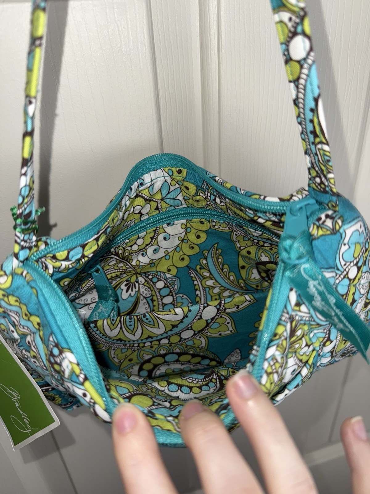 Vera Bradley Peacock Molly Shoulder Bag NWT RETIRED PATTERN – LAST ONE