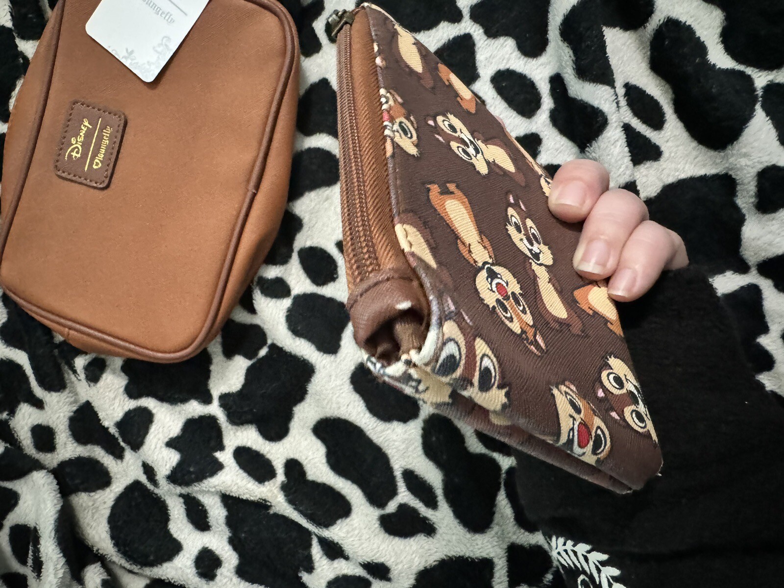 Disney Loungefly Chip And Dale Cosmetics Bag & Coin Purse Heart Logo