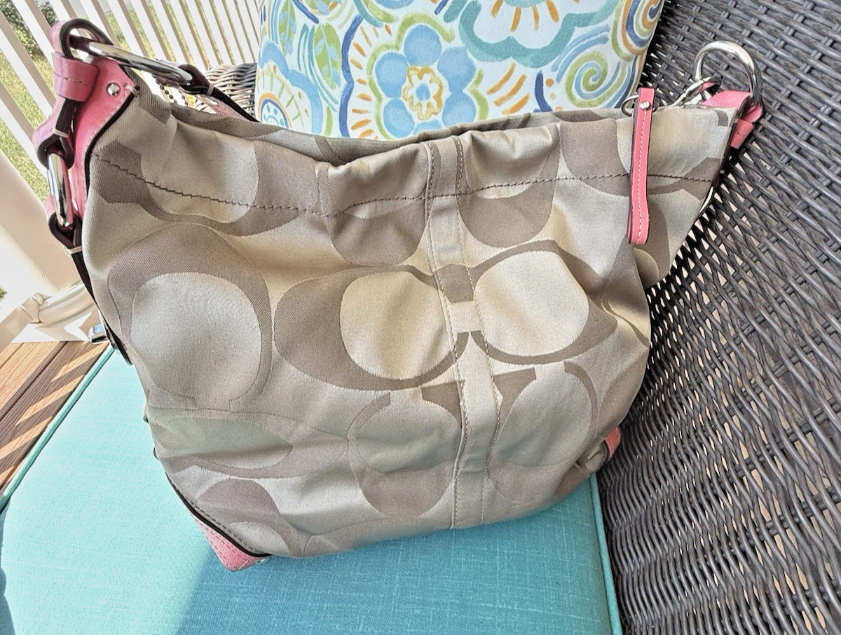 Vintage Y2K 2008 Coach Carly Signature Jacquard Hobo Bag Kahki Coral Pink 13306