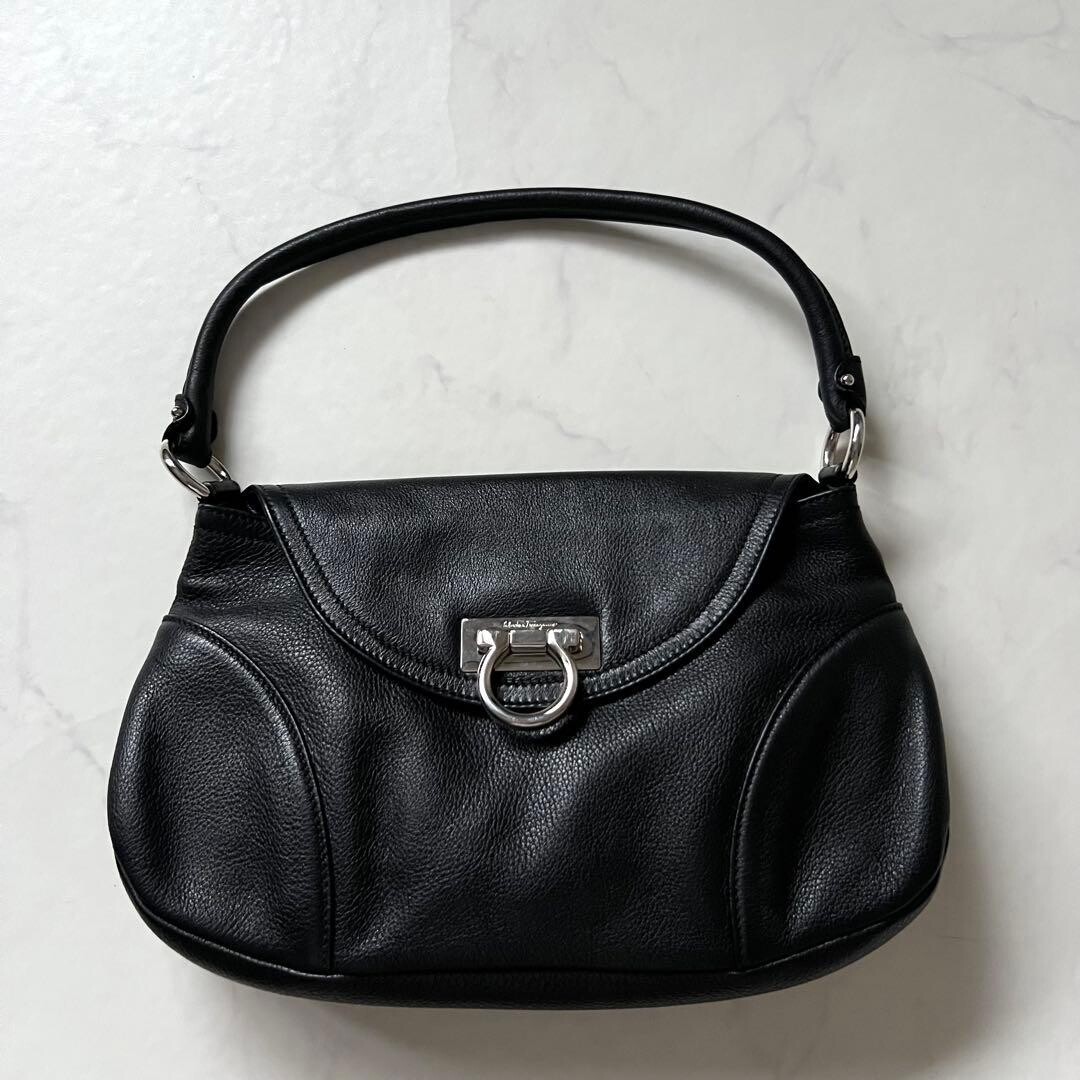 Salvatore Ferragamo Black Leather Gancini Shoulder Bag Flap Silver Hardware