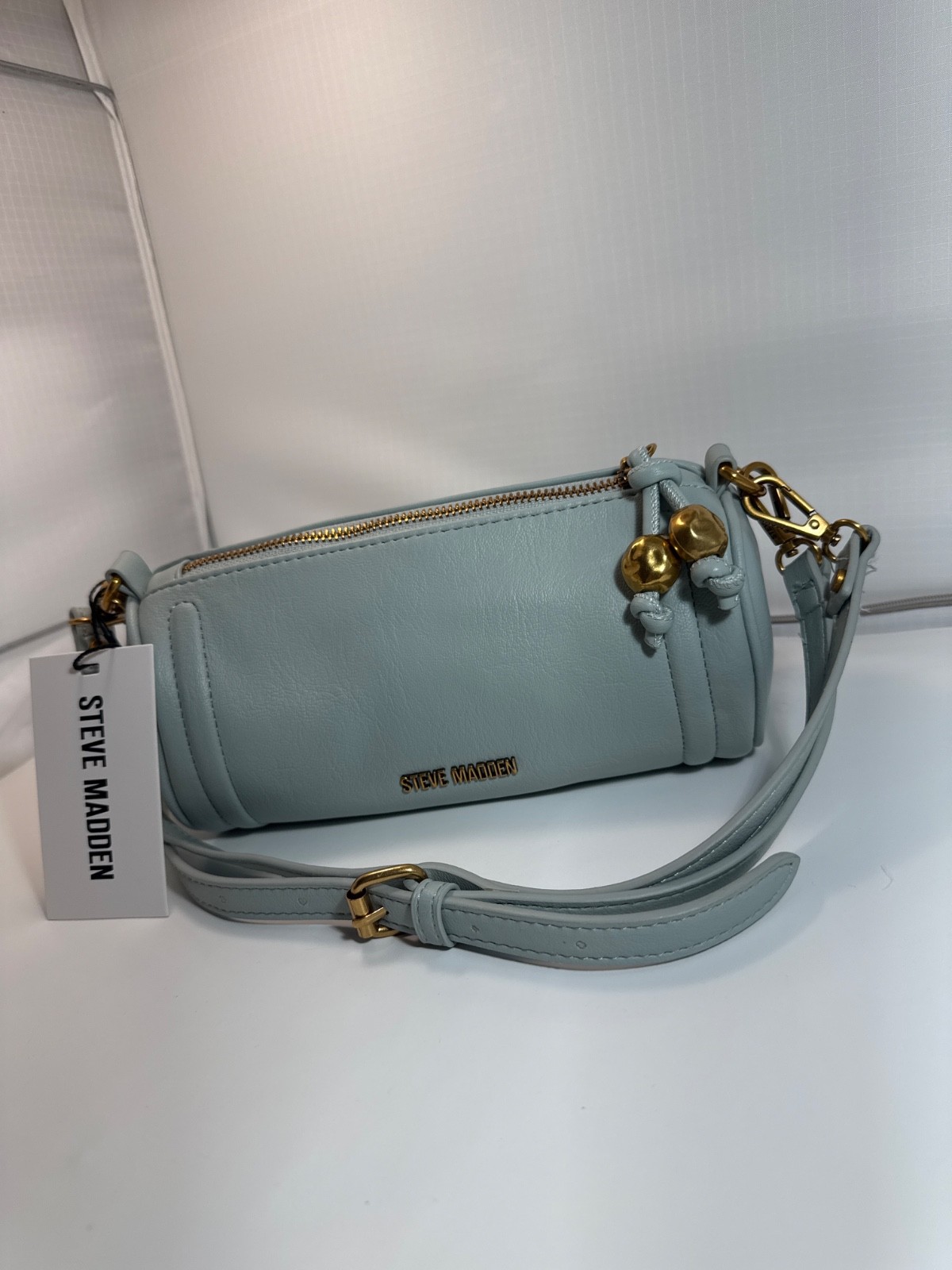 steve madden soft grass barrel bag NWT