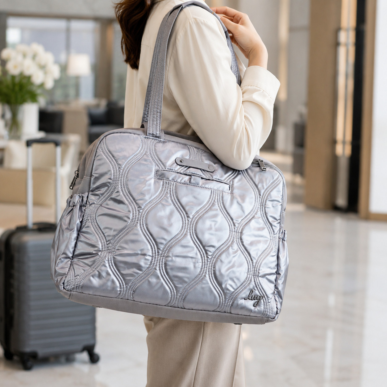 ❤️ Lug Aviator Metallic Pearl Matte Luxe Multi Compartment Tote Weekender Gray
