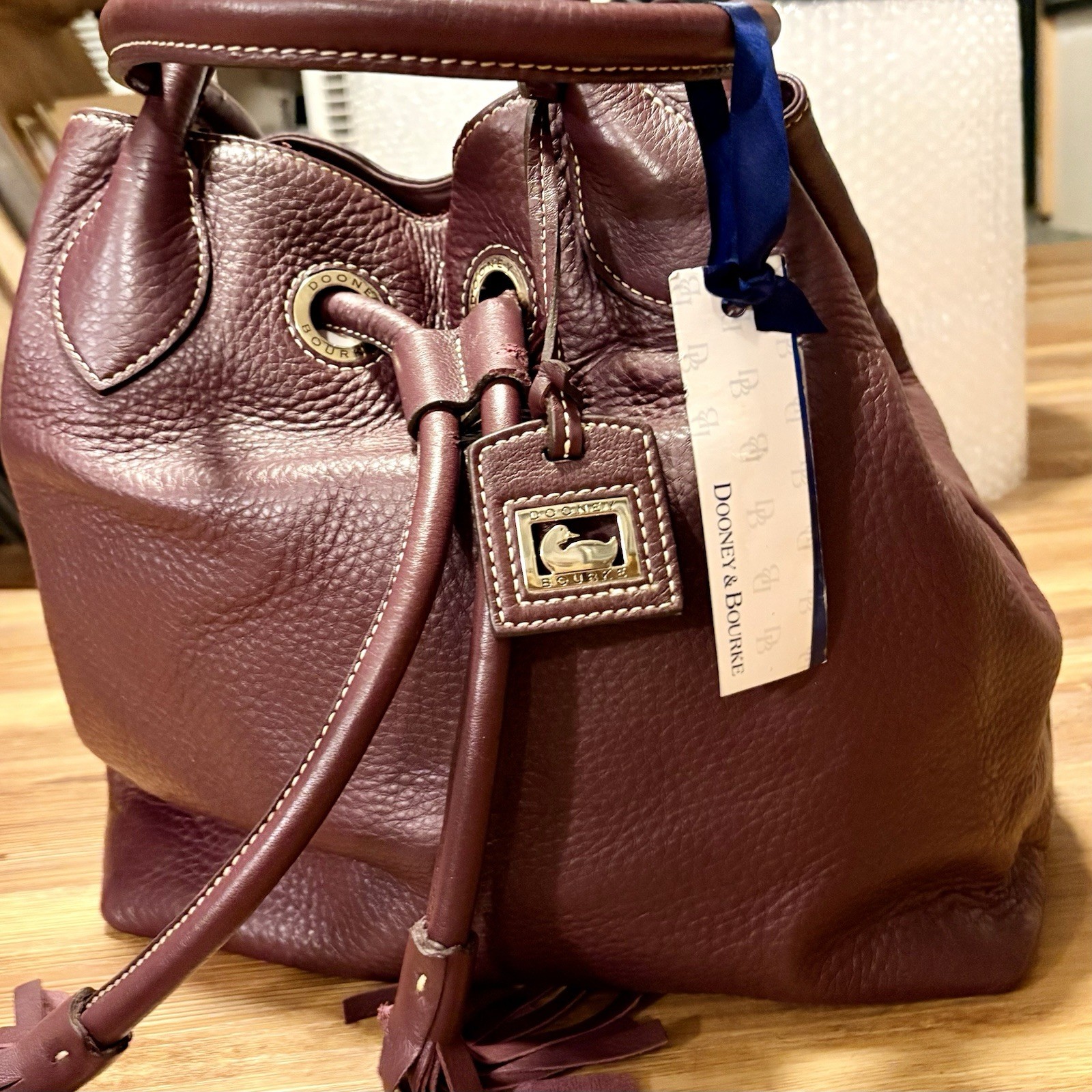NWT Dooney & Bourke Handle Grommet Drawstring Bag Grape Purple Leather 2P770 GP