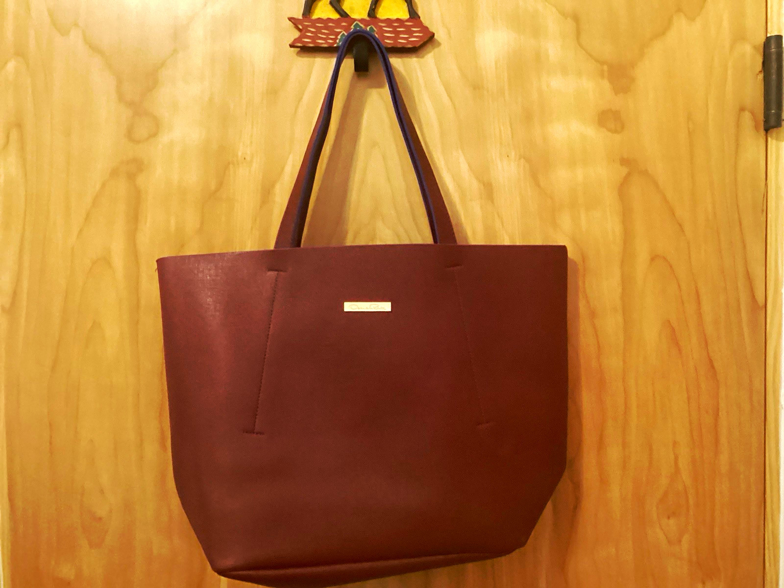 Oscar de la Renta Burgandy Tote Bag Double Handles Gold Hardware Blue Lining