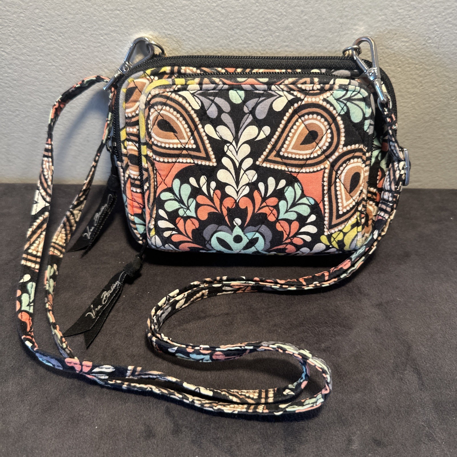 Vera Bradley “On the Square” Crossbody Wristlet Wallet Sierra Pattern Retired
