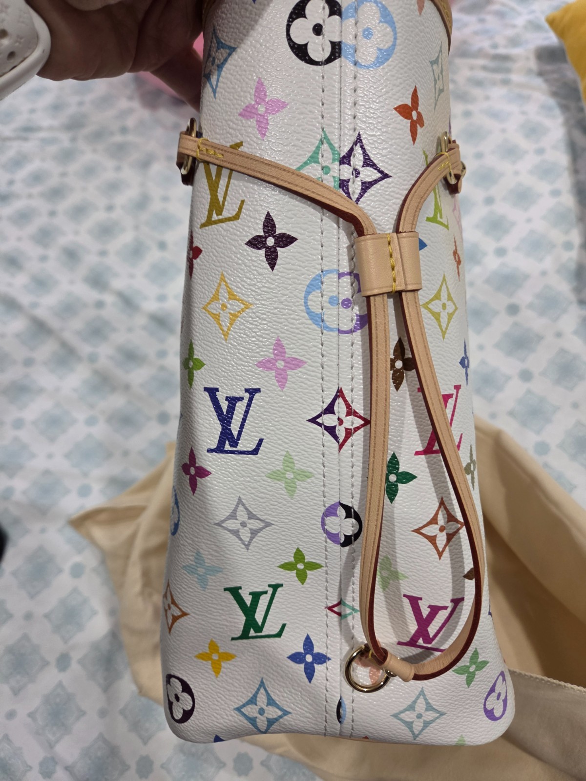 LOUIS VUITTON Takashi Murakami Neverfull Tote MM