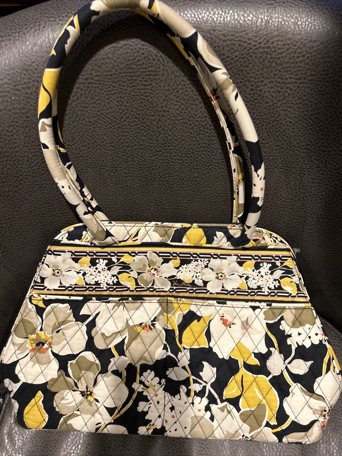 VERA BRADLEY BOWLER HANDBAG DOGWOOD RETIRED