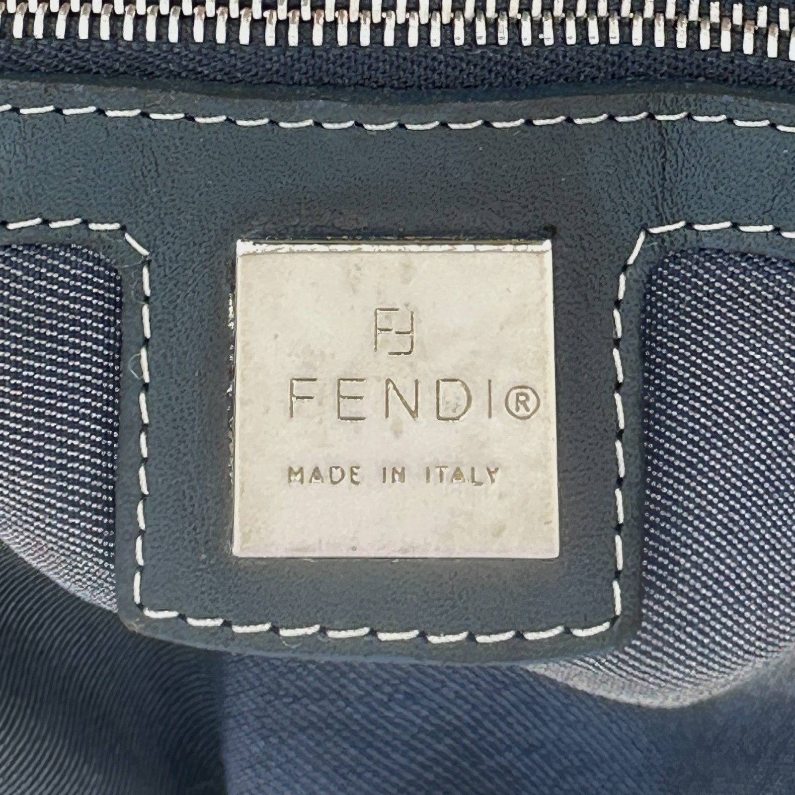 fendi Mamma Baguette Shoulder Bag Denim Tote 308T0302
