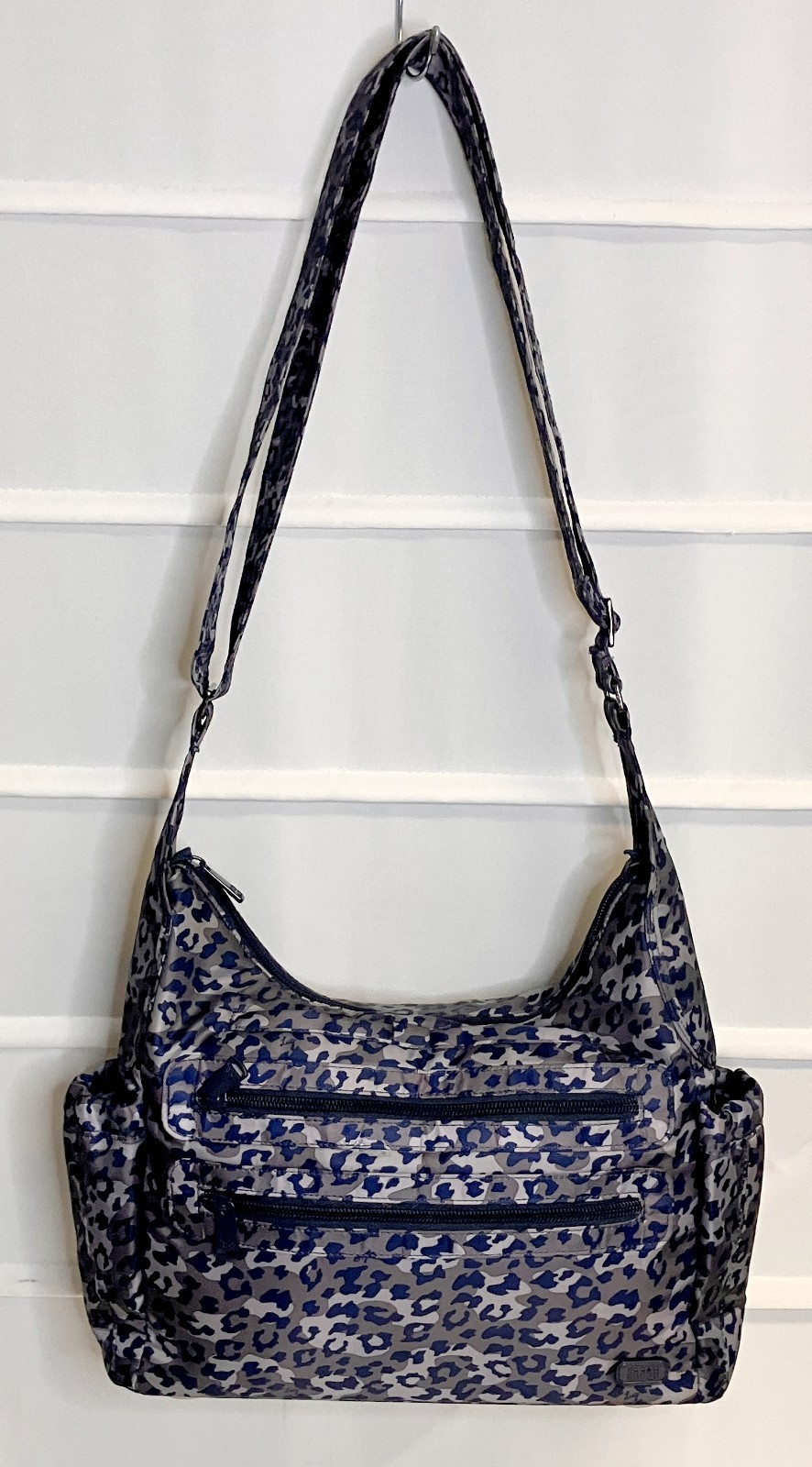 Lug Camper Gray & Navy Print Multi Zipper Compartments Travel Shoulder Bag EC!