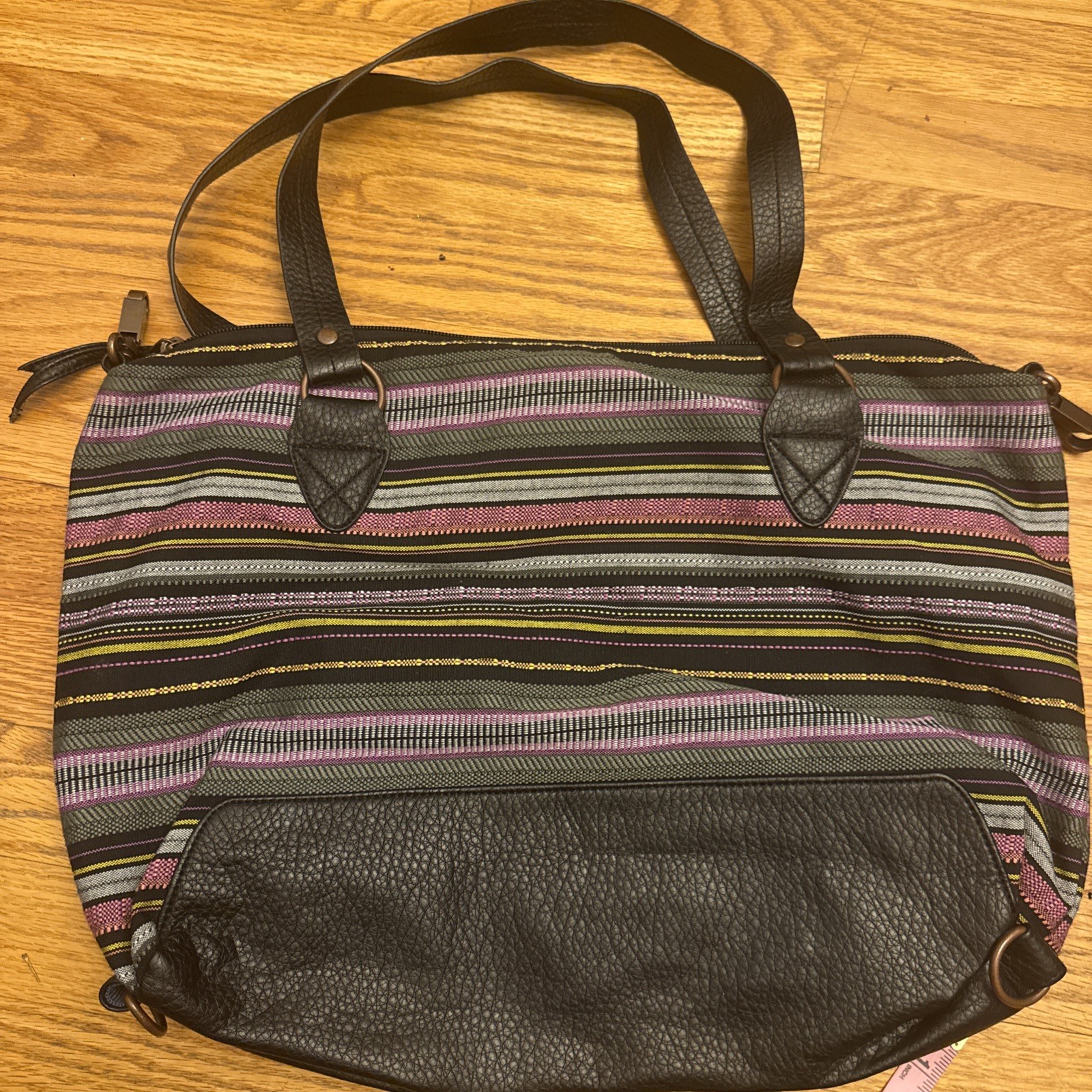 DAKINE STRIPED BOHO CHIC WANDA 13L LARGE TOTE BAG / BLACK PLEATHER BOTTOM MINT