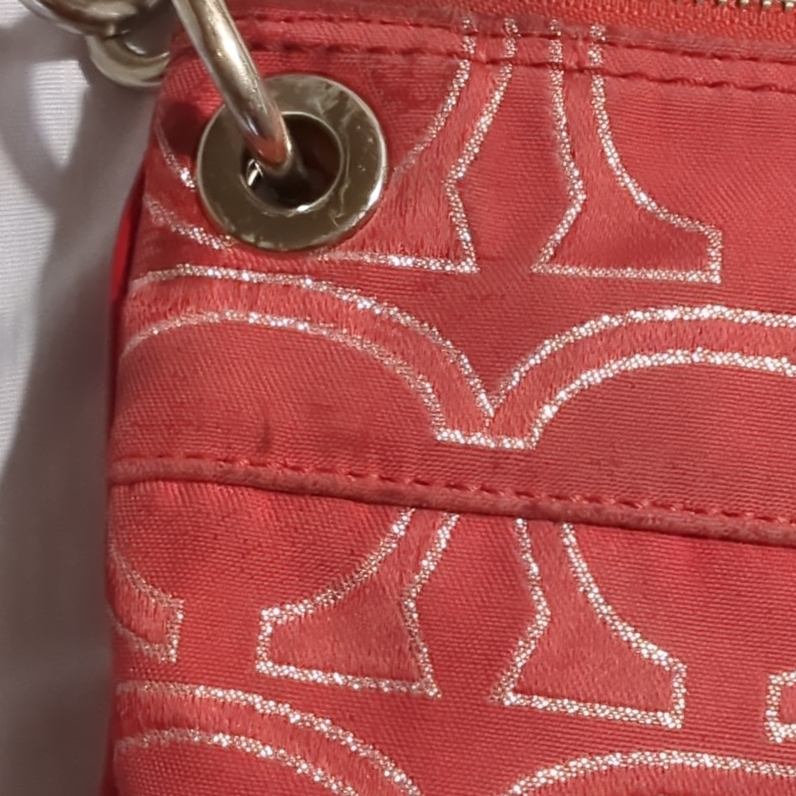 Coach Poppy Pink Signature Logo Medium Shoulder Bag Zip. Doesn’t W Come Dust Bag