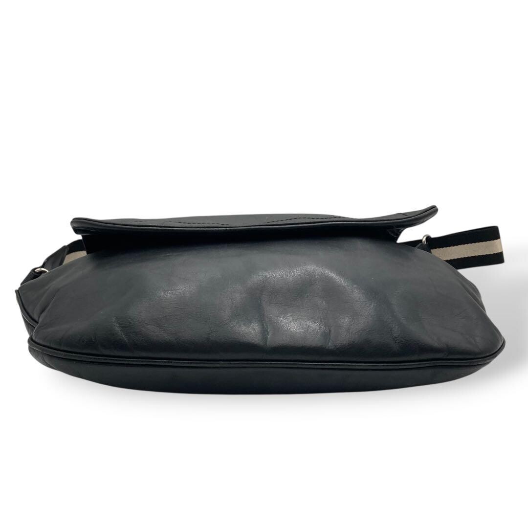 Bally Black Leather Trainspotting Shoulder Bag Adjustable Strap Women 42cm