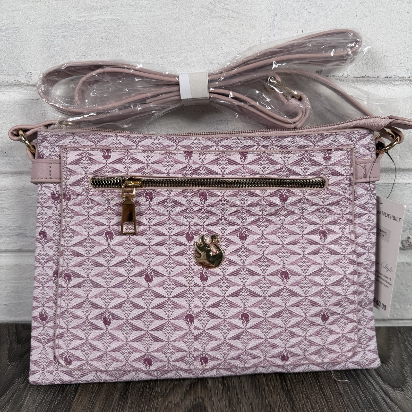 Gloria Vanderbilt Signature Crossbody Handbag Purse Blush Pink Swan SHCR005 New