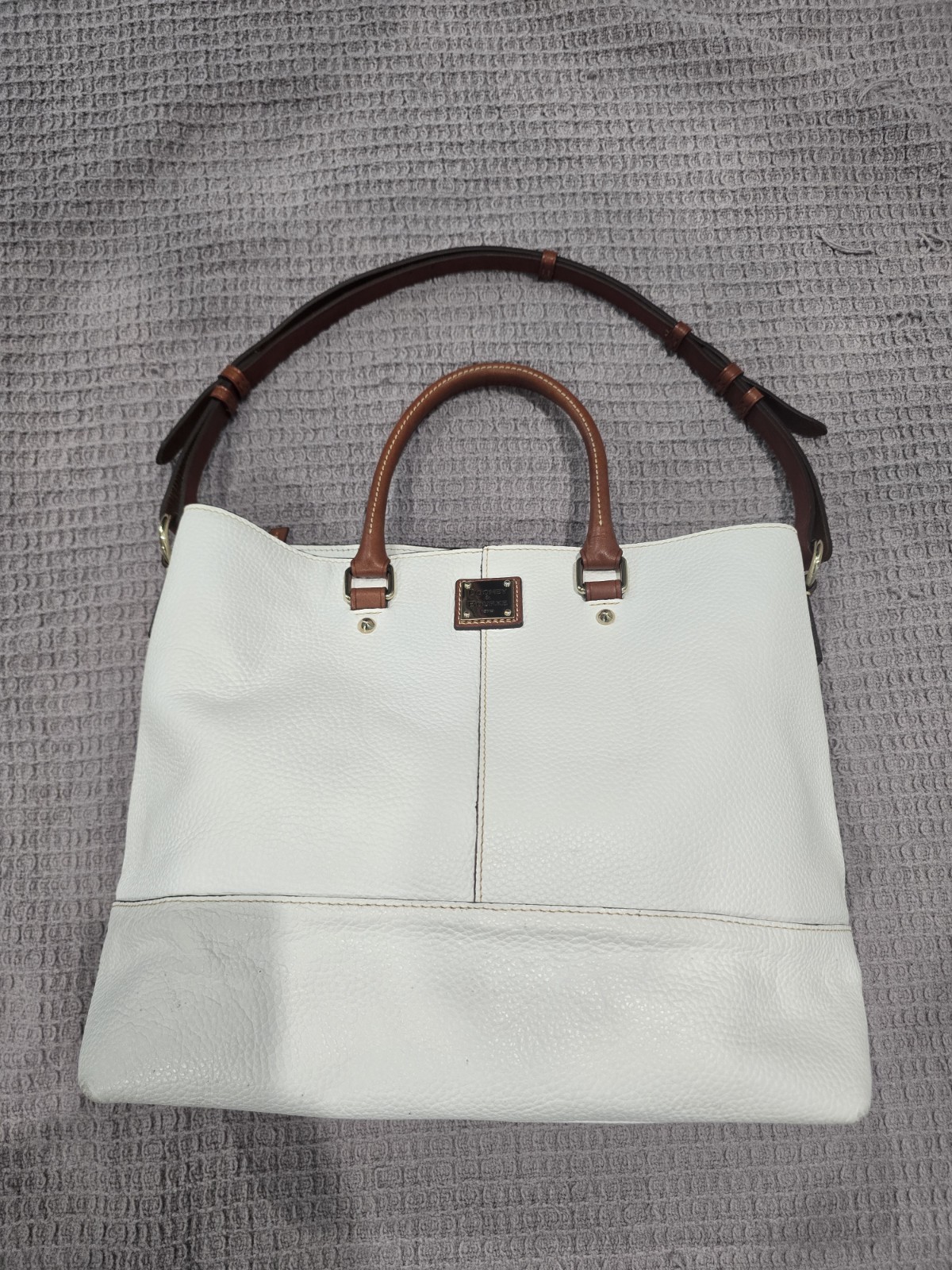 Dooney & Bourke Chelsea Shopper White Pebbled Leather Tote Shoulder Bag Large