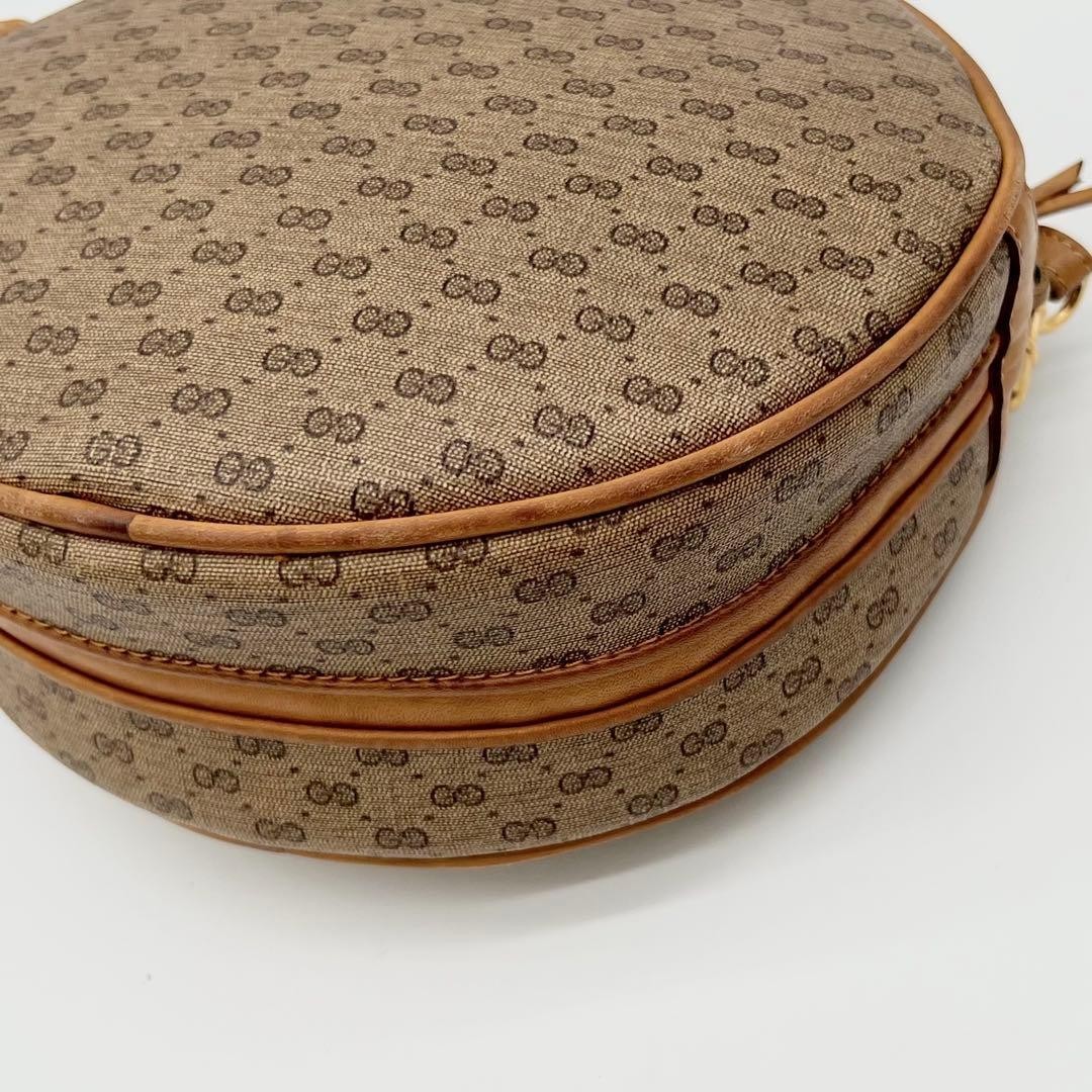 GUCCI Vintage Round Crossbody Bag Micro GG Interlocking G Brown Leather