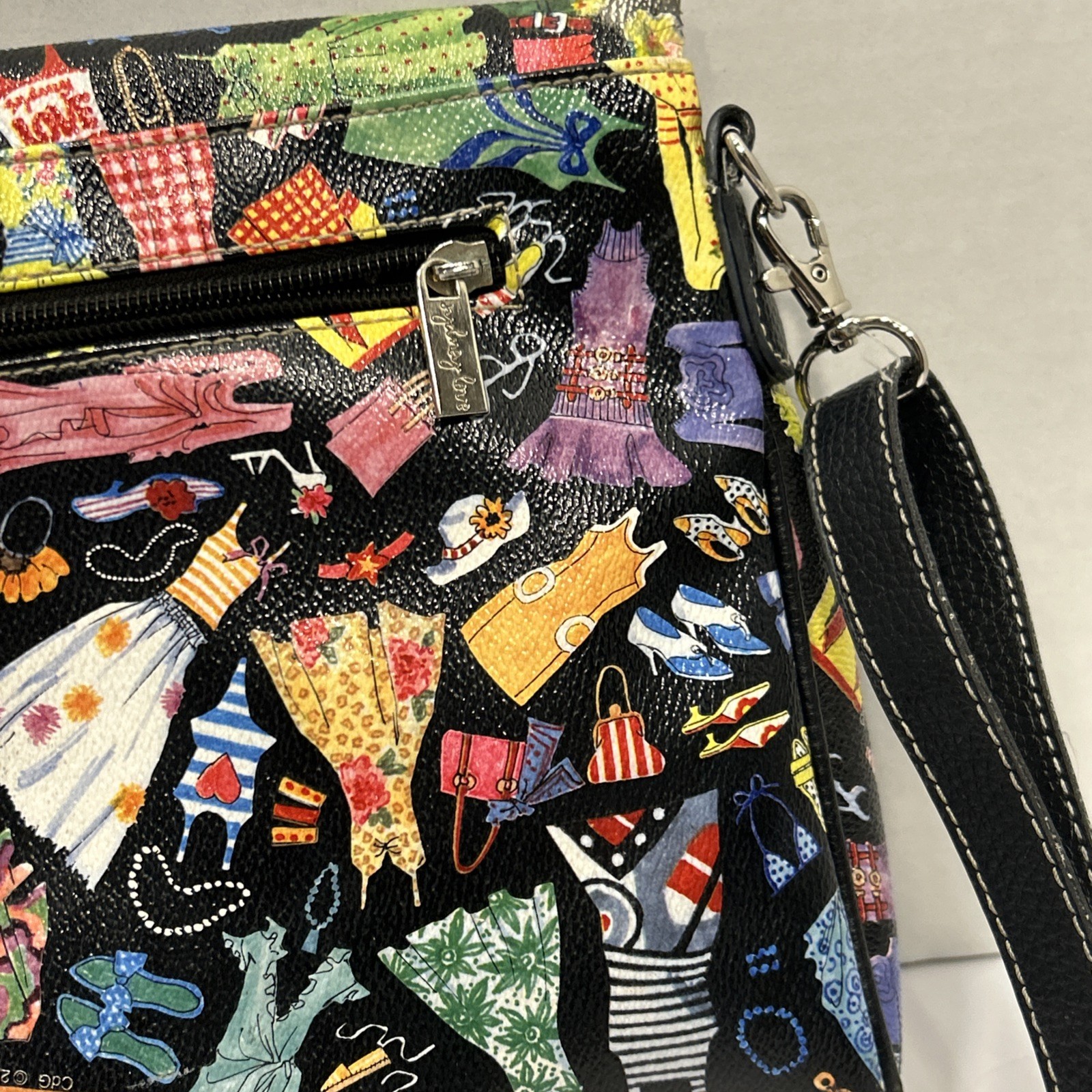 Sydney Love 2003 Tote Bag Colorful Print Of Various Clothing Read Desc.
